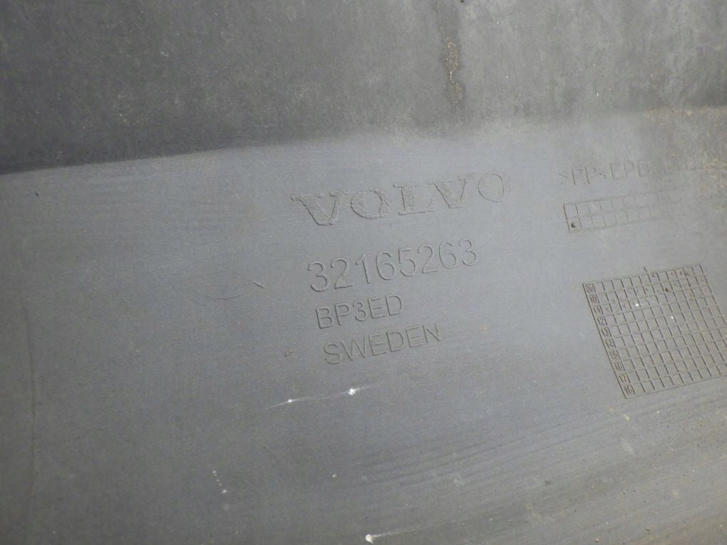 VOLVO V60 Rear Bumper