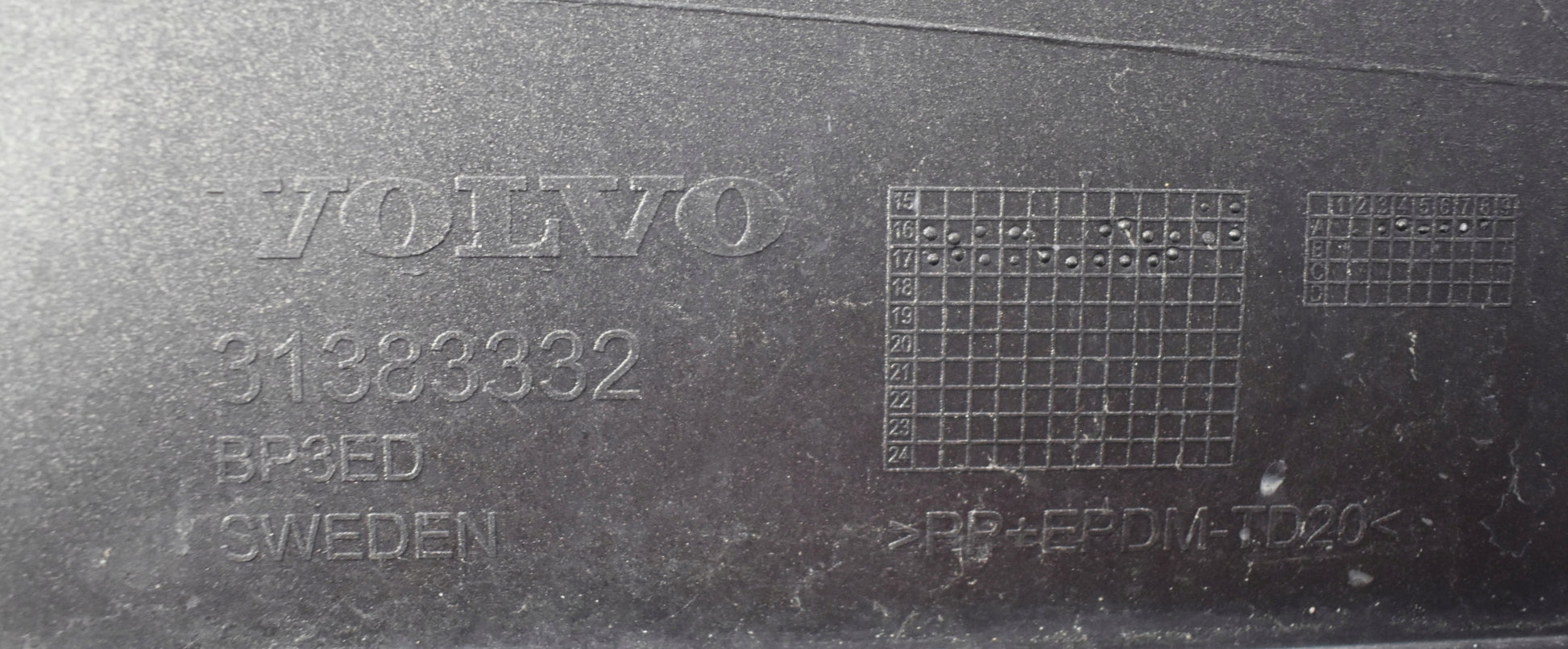 VOLVO V90 CROSS COUNTRY REAR BUMPER ORG