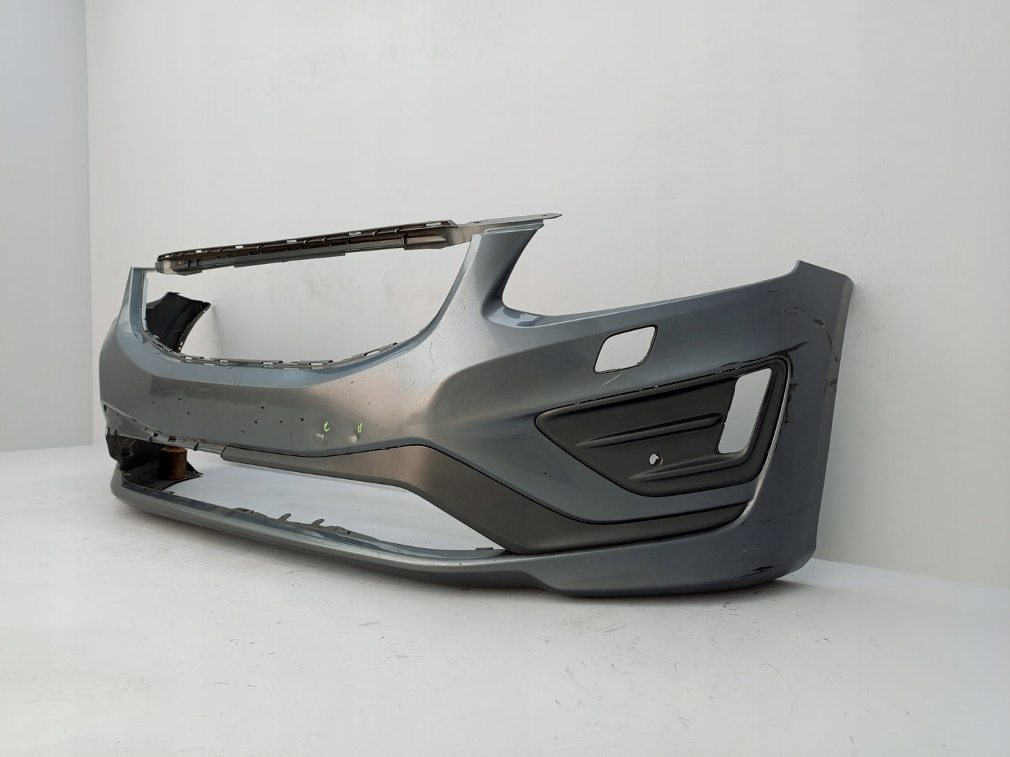 VOLVO XC60 I LIFT R-DESIGN 2013- FRONT BUMPER 31383105