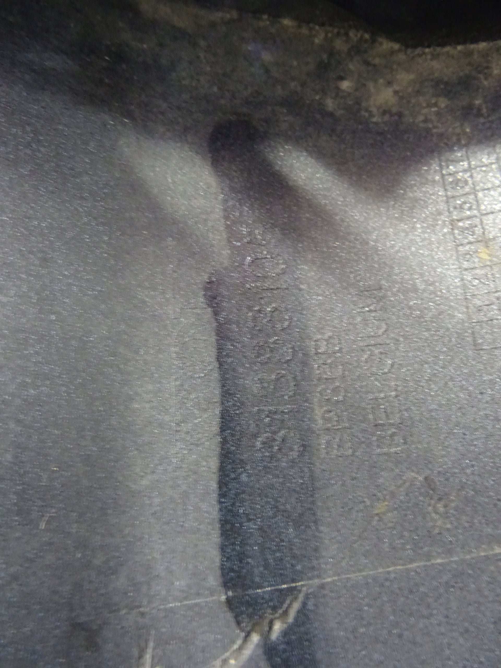 VOLVO XC60 LIFT R-DESIGN FRONT BUMPER