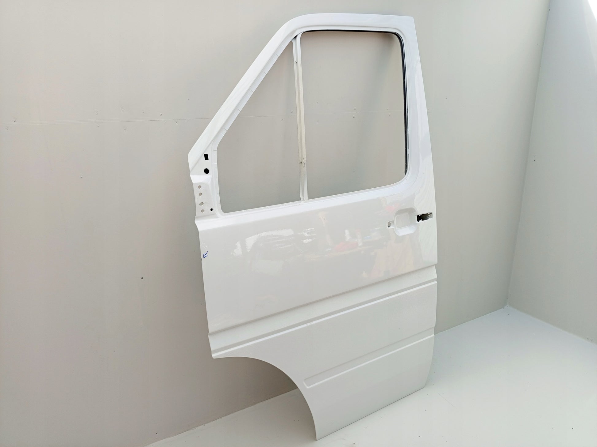 VW LT II 2-Door Front Left Door