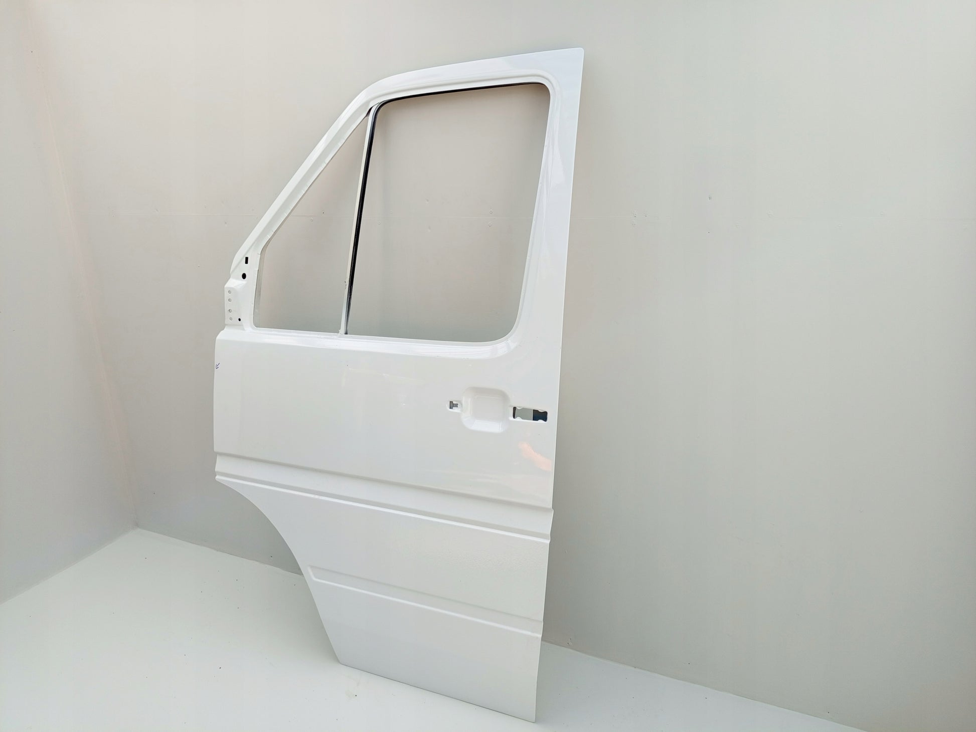 VW LT II 2-Door Front Left Door