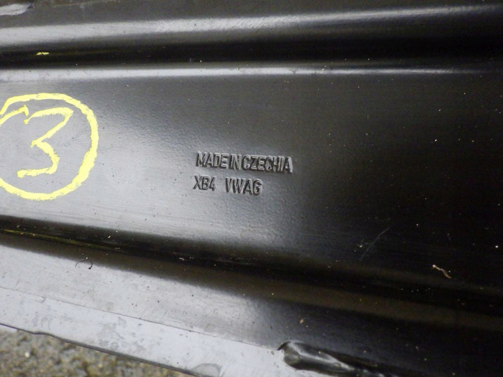 VW PASSAT B9 3J0 SUPERB IV 2023- Front Bumper Reinforcement Beam