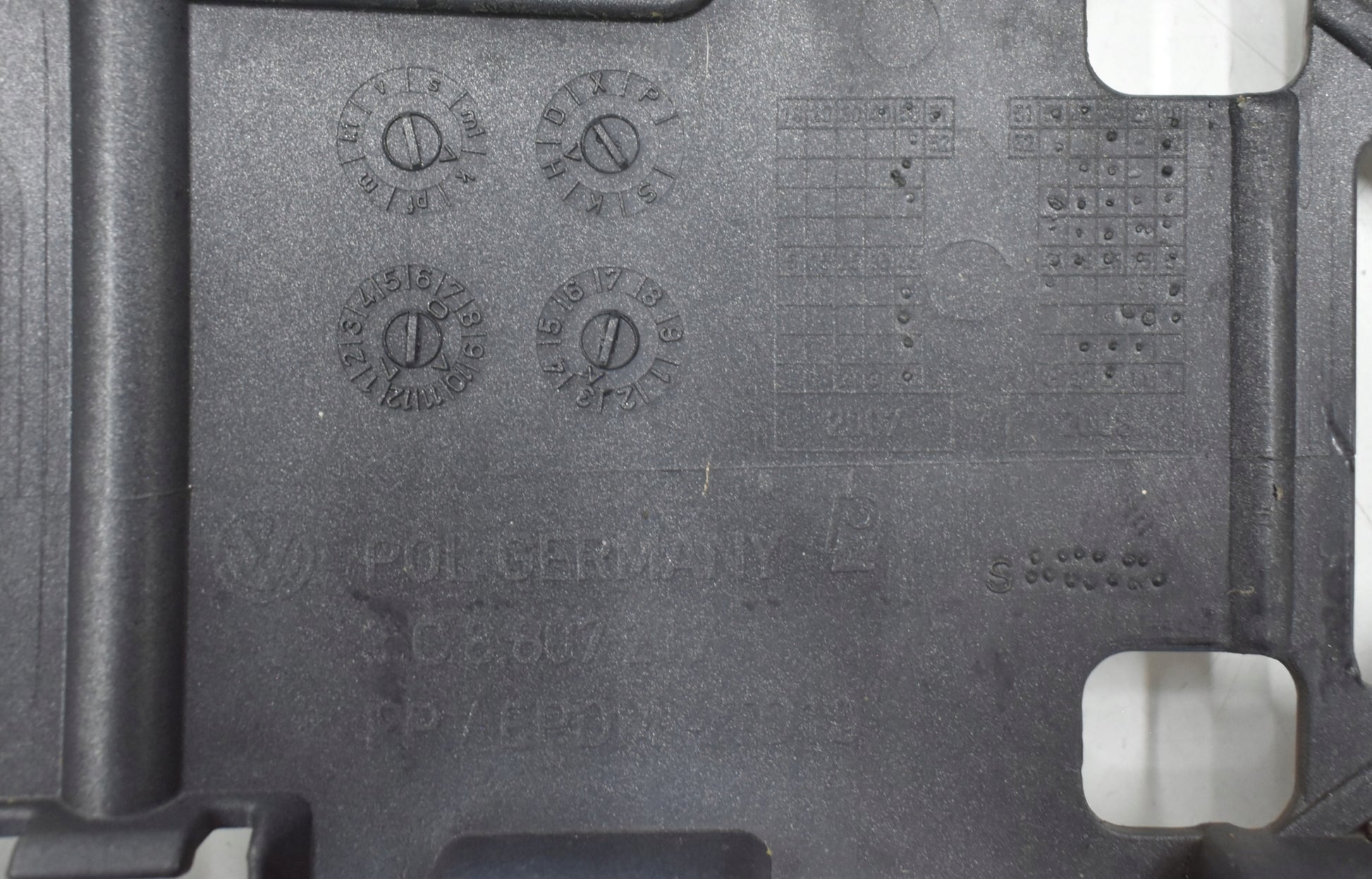 VW PASSAT CC 3C8 FRONT BUMPER ORG