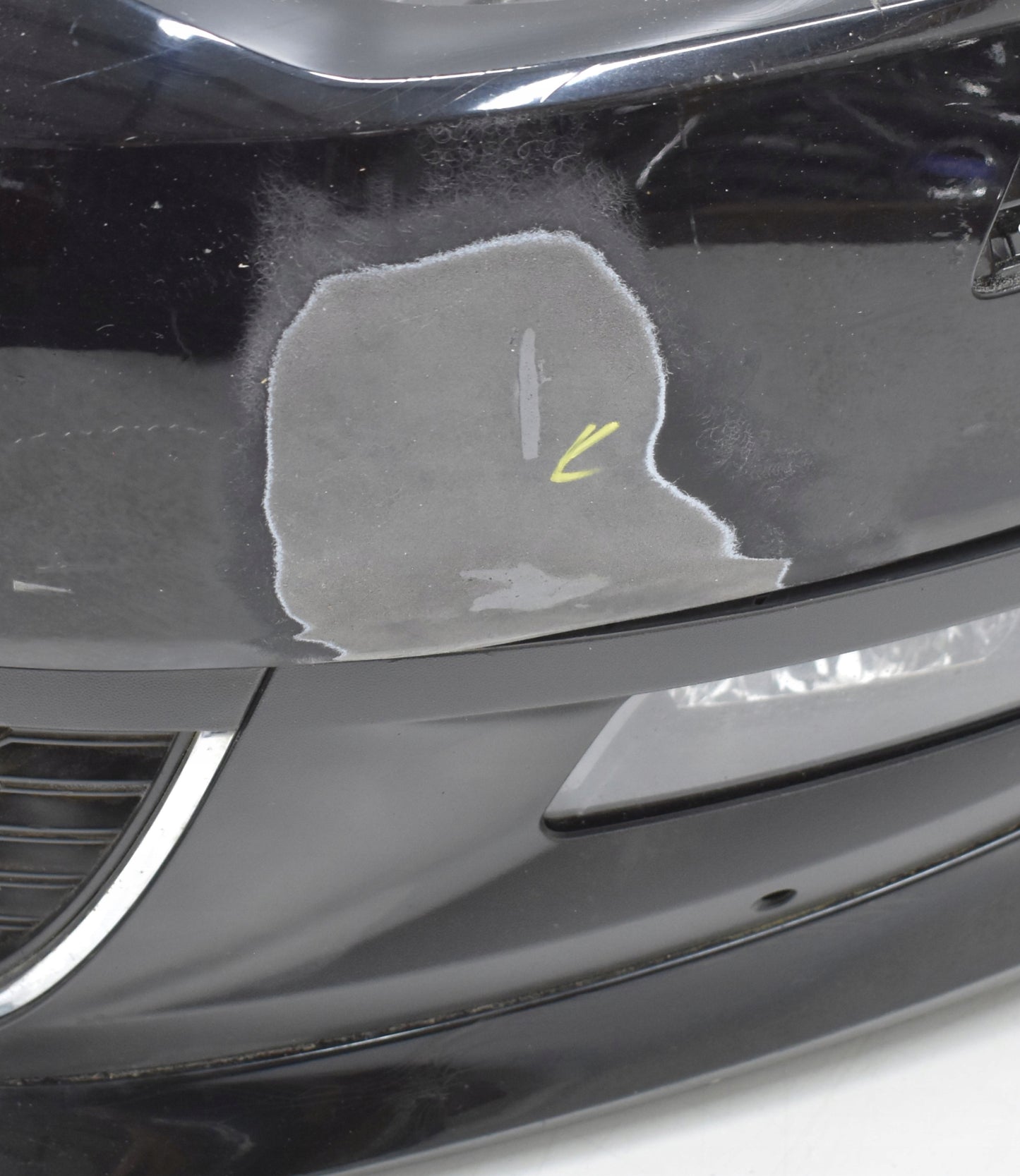 VW POLO 6R FRONT BUMPER ORG + GRILLES + FOG LIGHTS