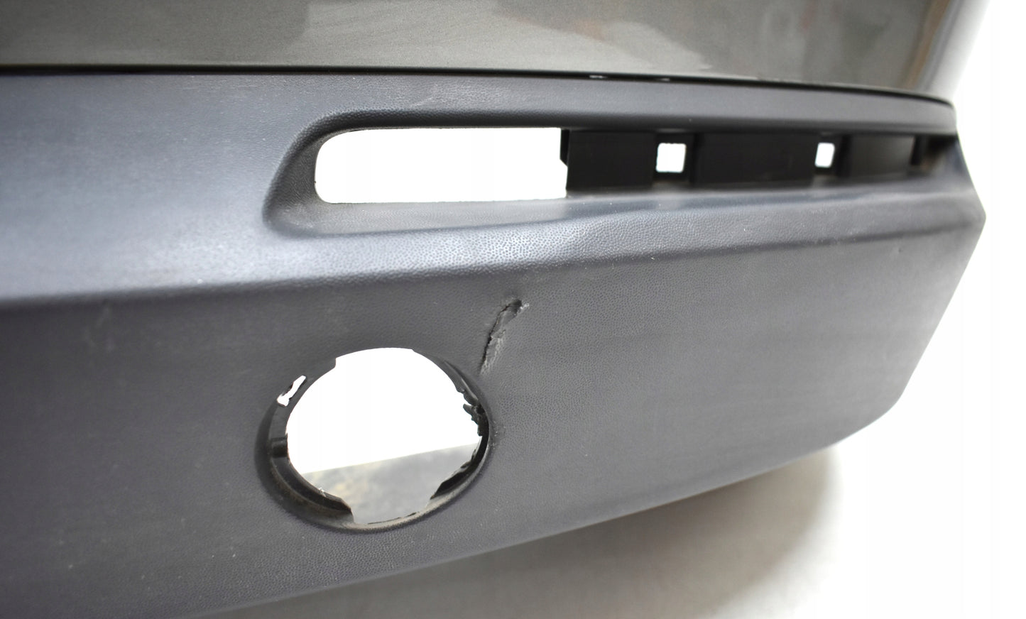 VW TIGUAN 5N0 REAR BUMPER ORG