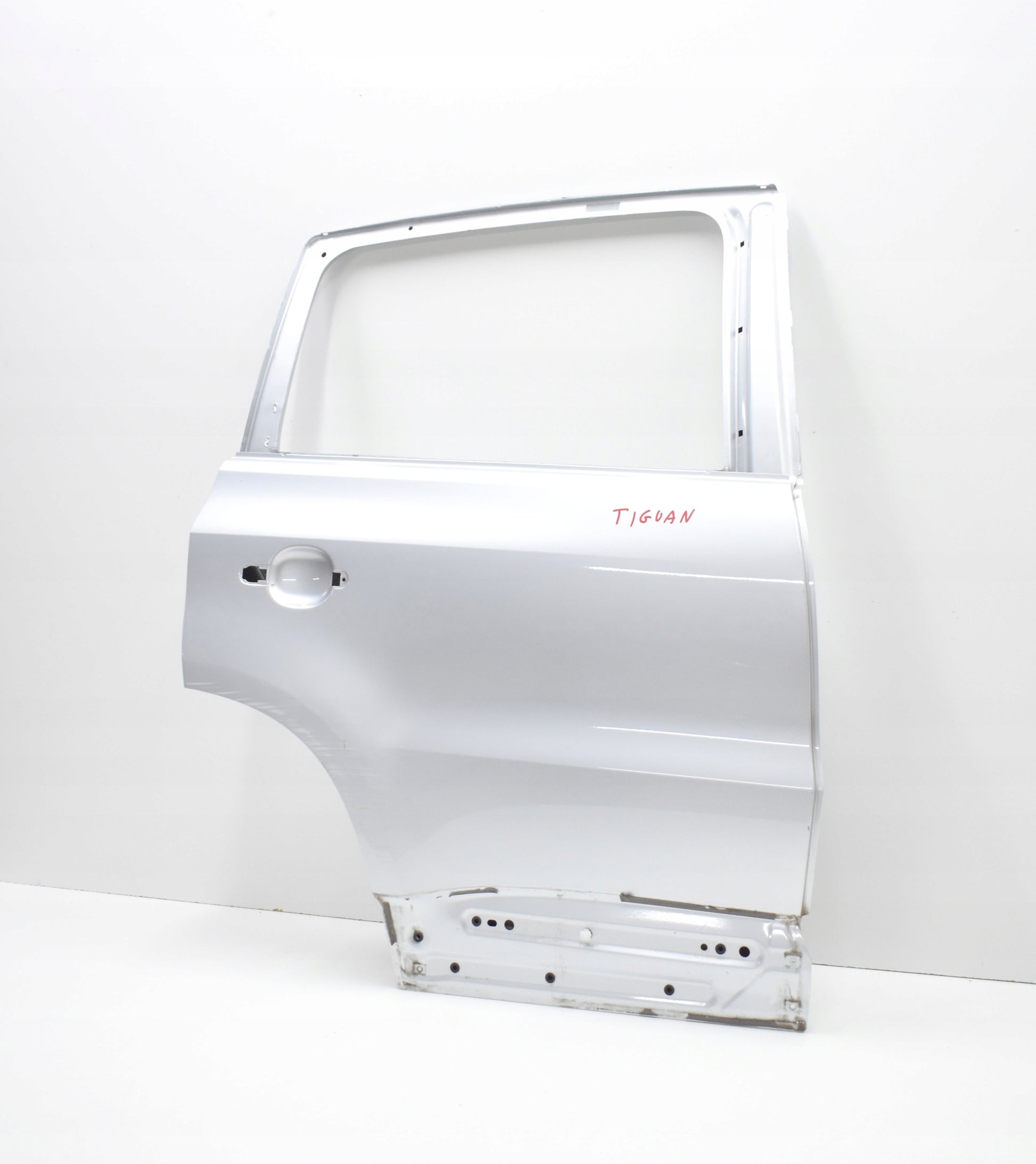 VW TIGUAN I 5N0 Right Rear Door OEM