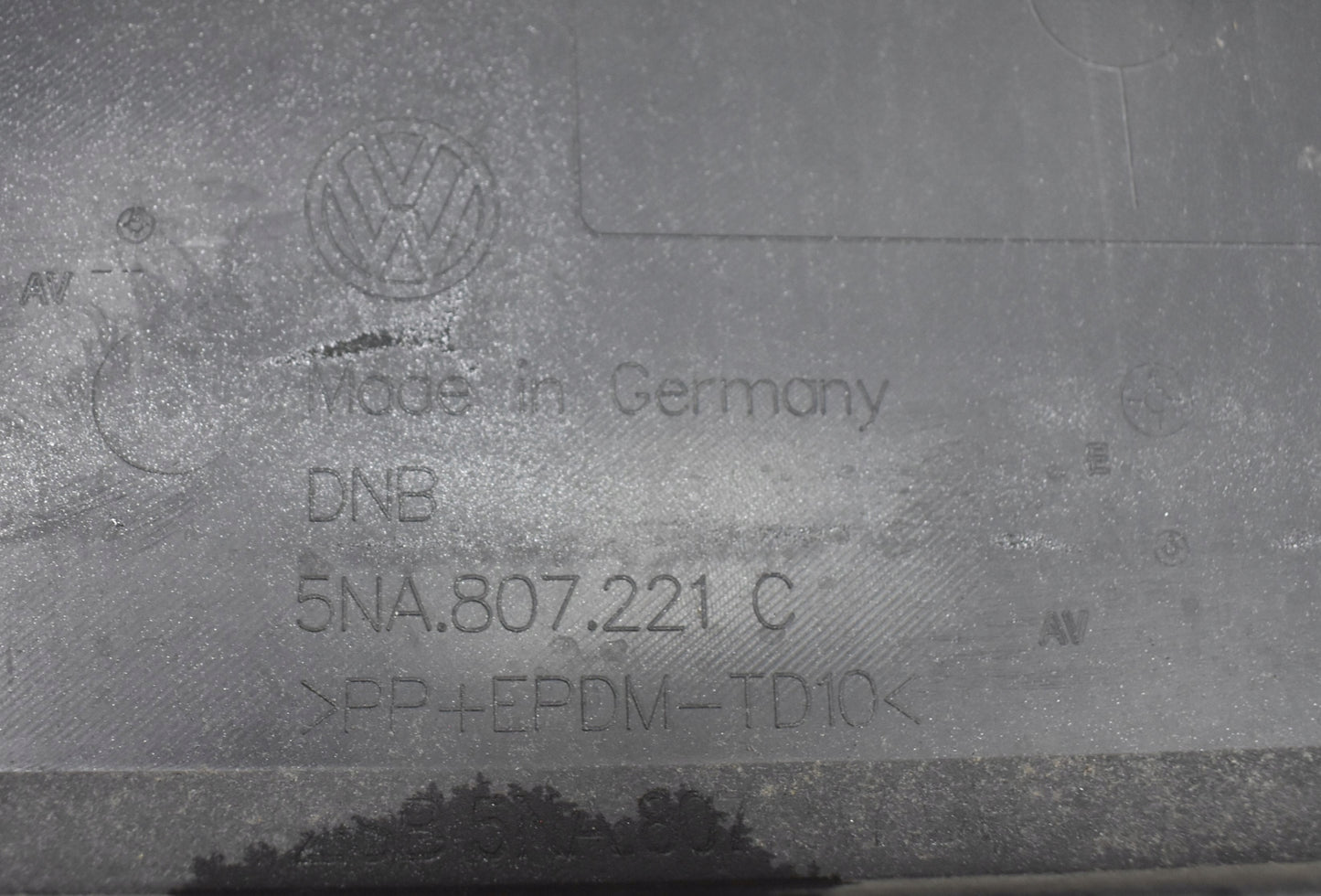 VW TIGUAN II 5NA Facelift Front Bumper OEM