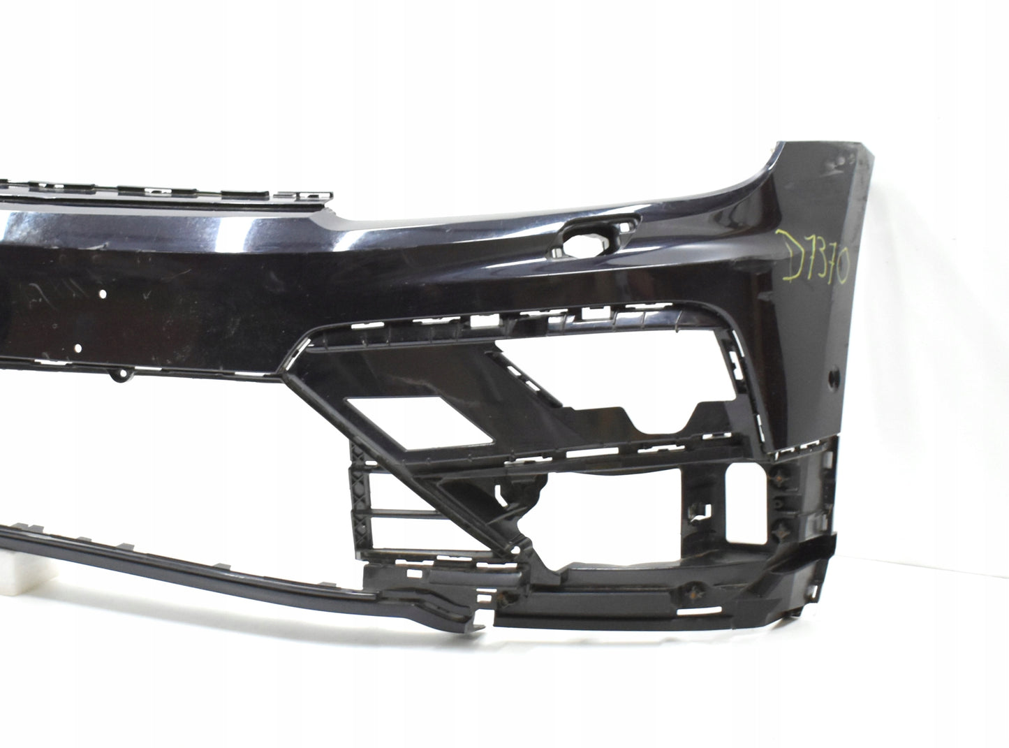 VW TIGUAN II 5NA R LINE FRONT BUMPER ORG