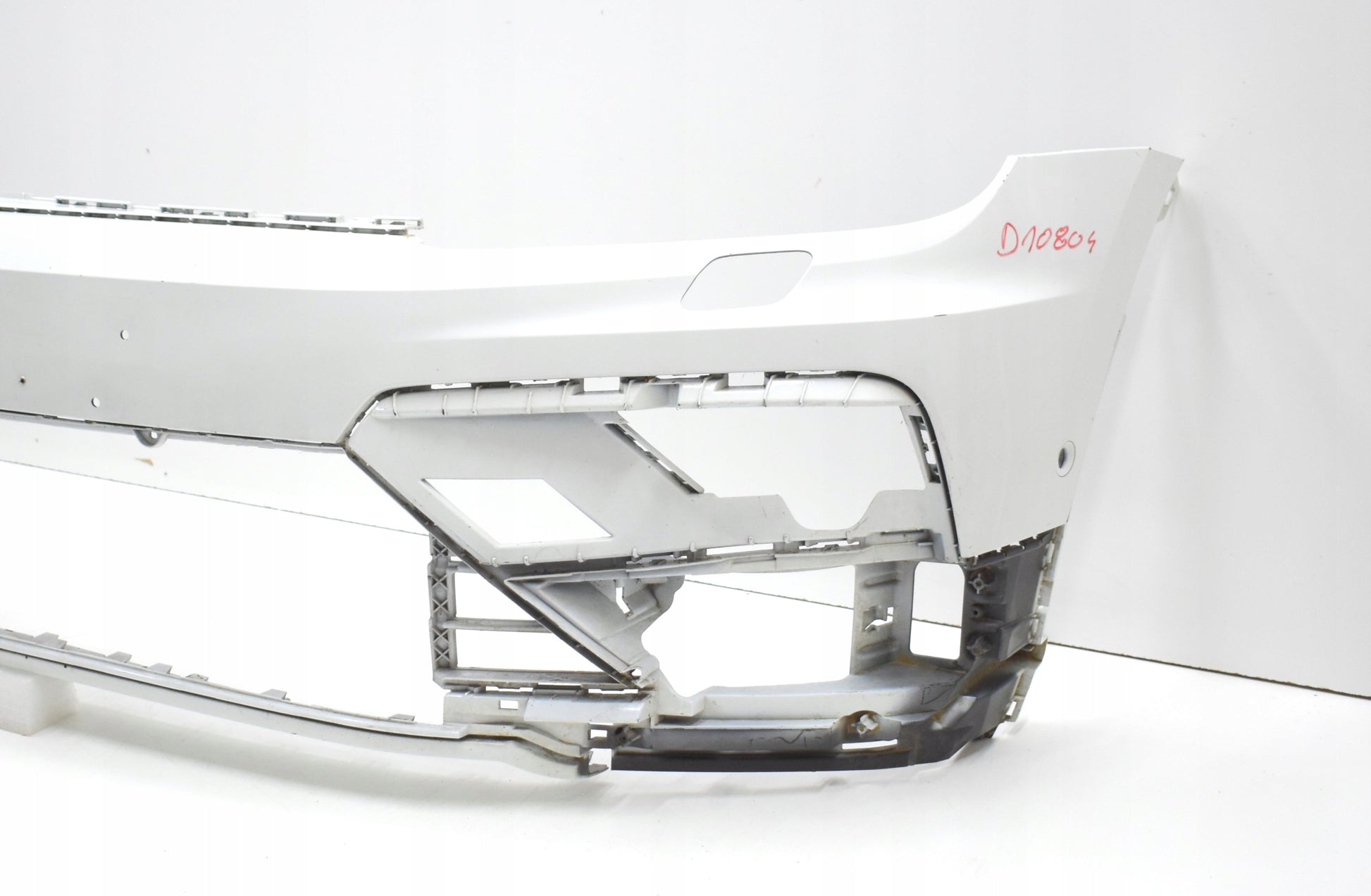 VW TIGUAN II 5NA R LINE FRONT BUMPER ORG