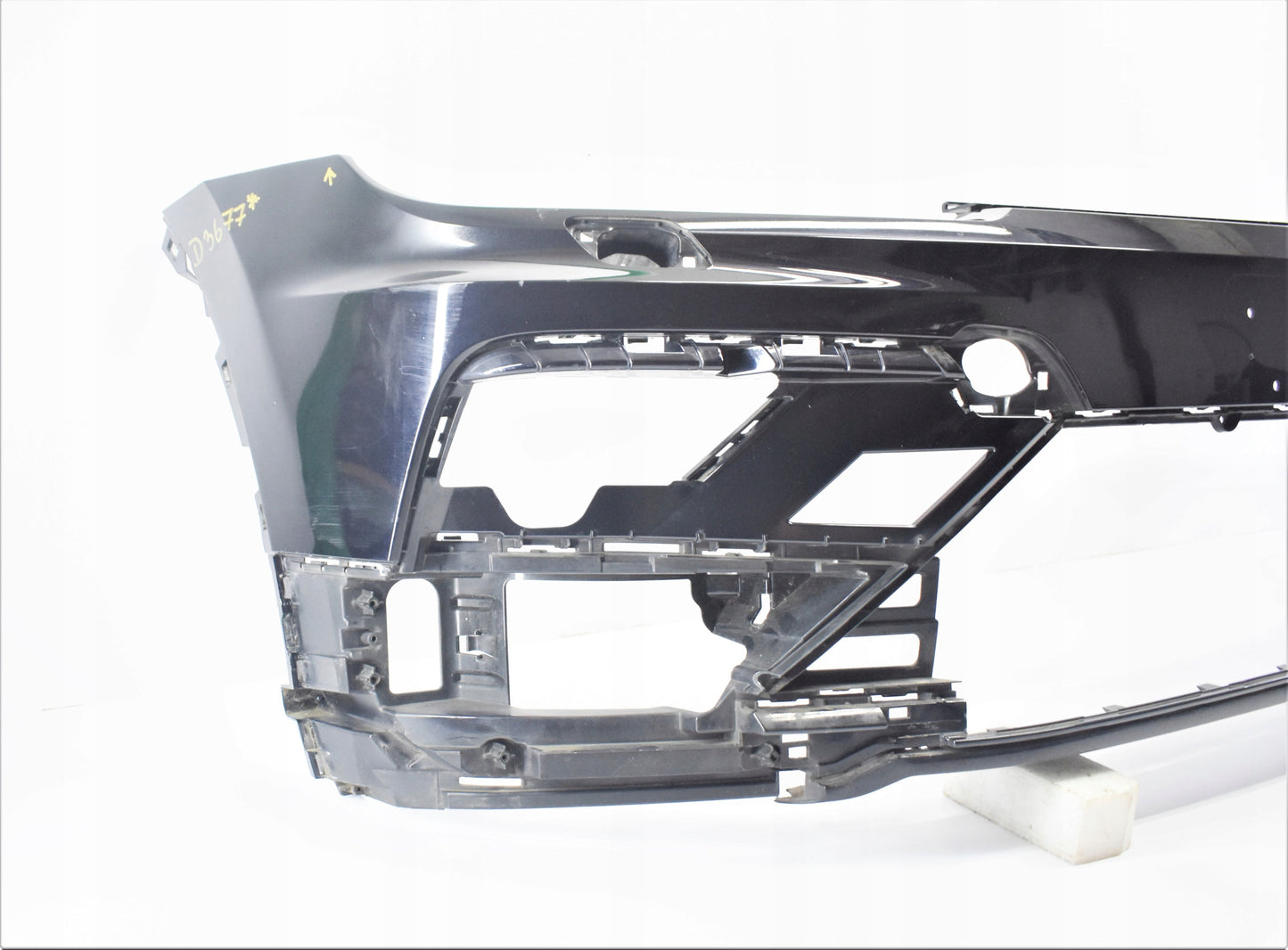 VW TIGUAN II 5NA R LINE FRONT BUMPER ORG