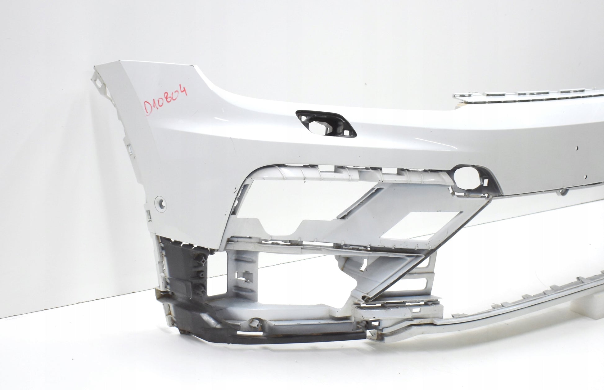 VW TIGUAN II 5NA R LINE FRONT BUMPER ORG