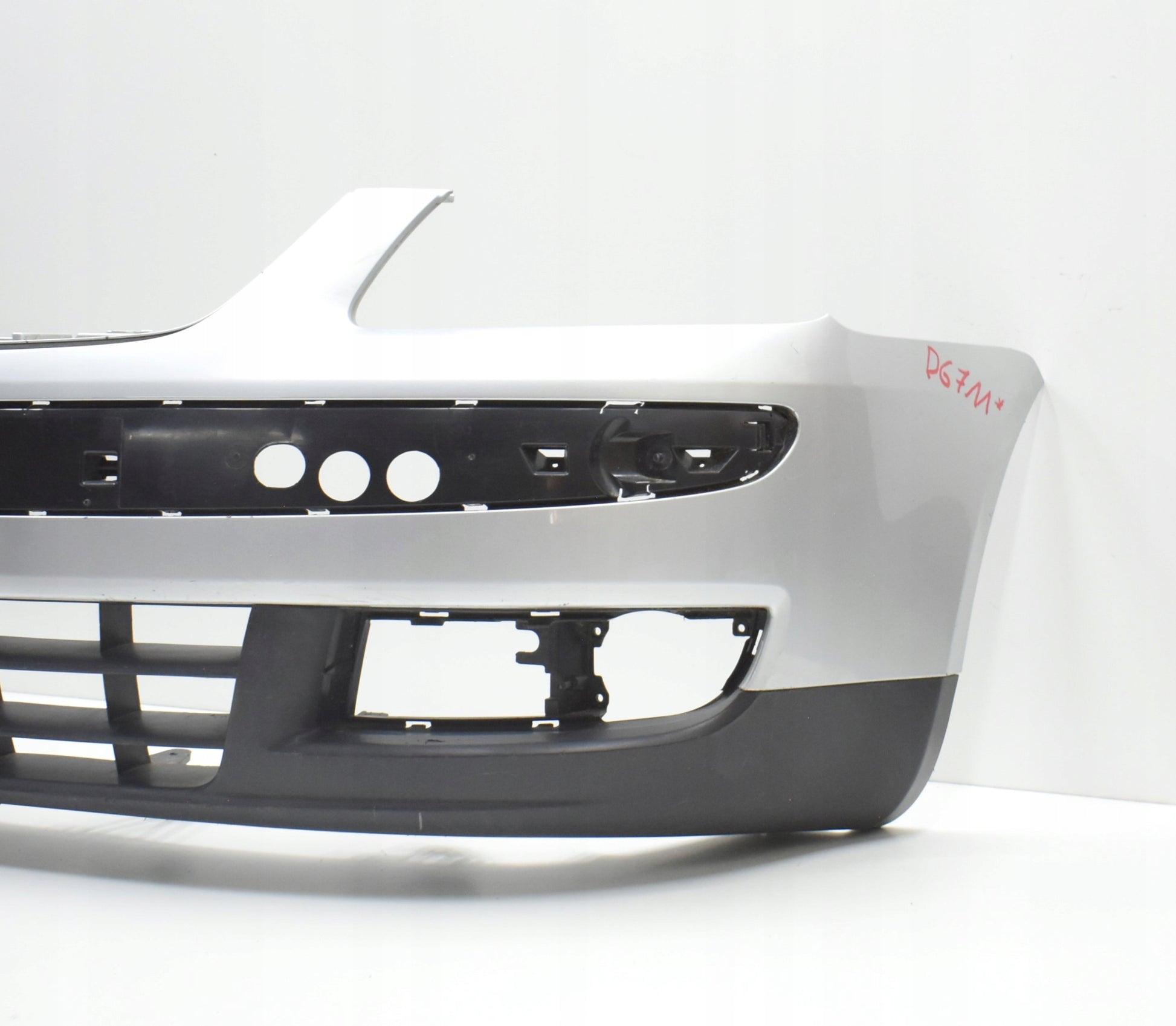 VW TOURAN 1T0 FRONT BUMPER ORG