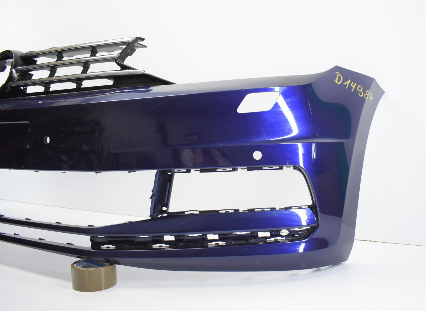 VW TOURAN 5TA FRONT BUMPER ORG! + GRILLE