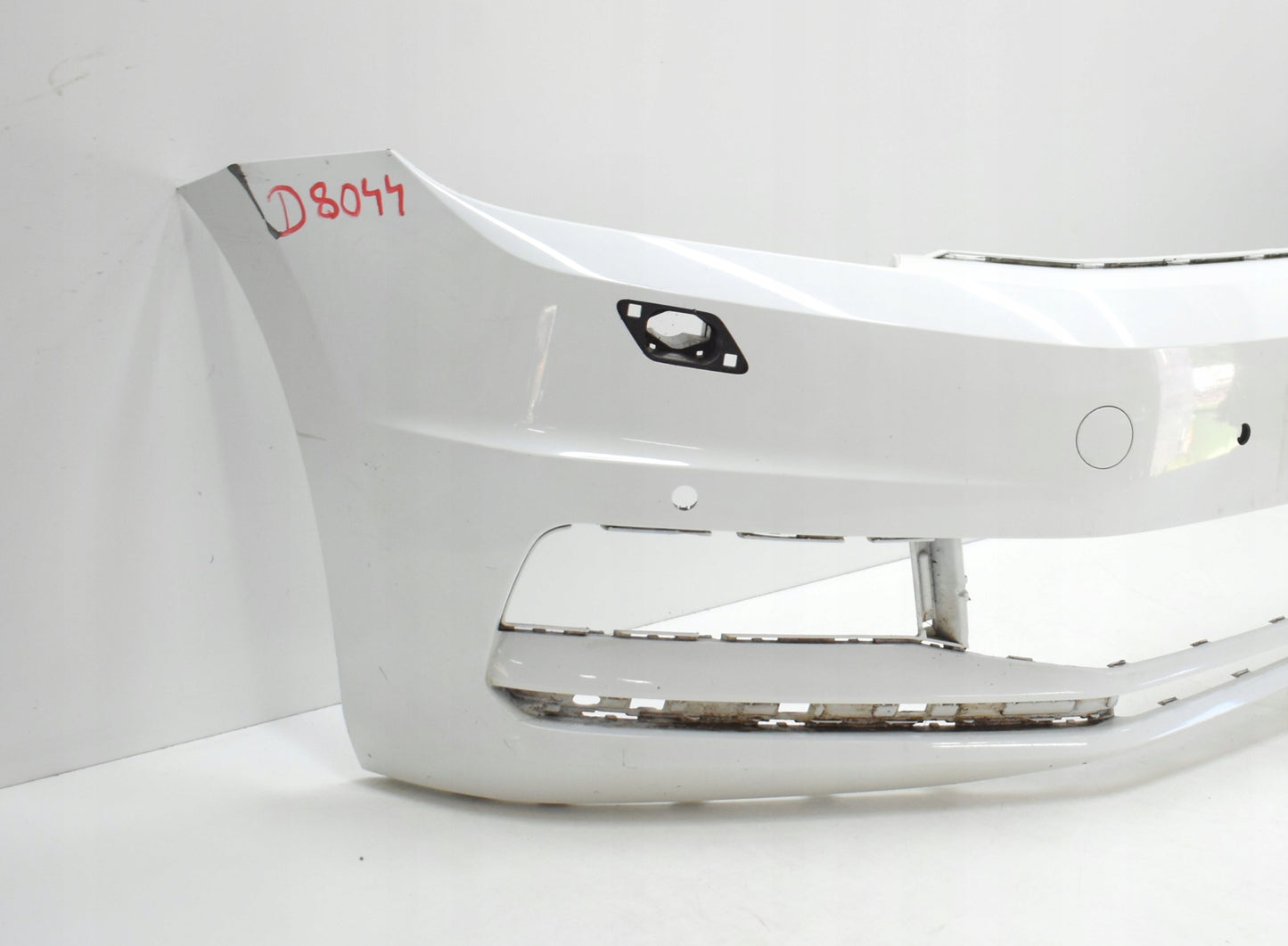 VW TOURAN 5TA FRONT BUMPER ORG