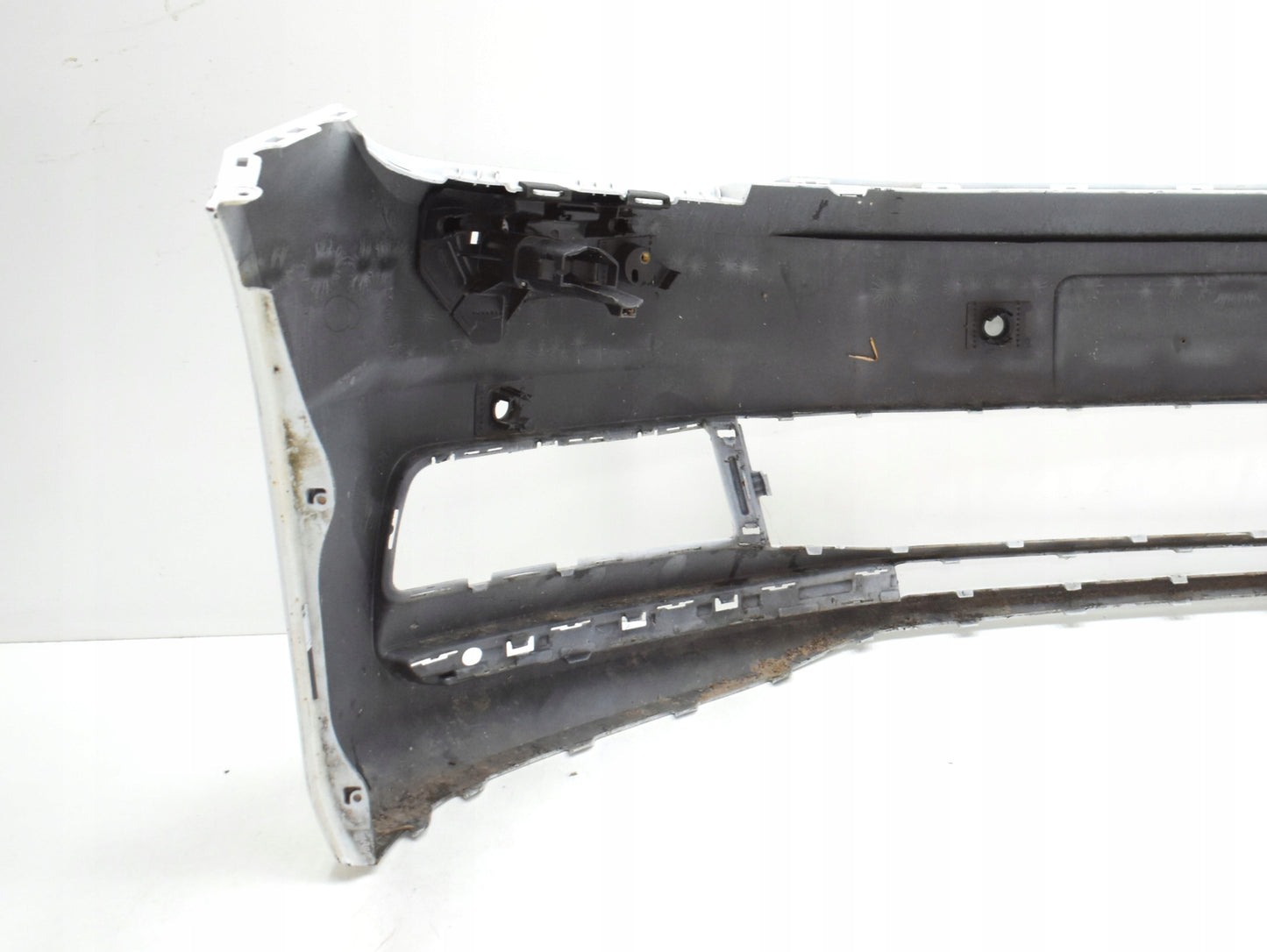 VW TOURAN 5TA FRONT BUMPER ORG
