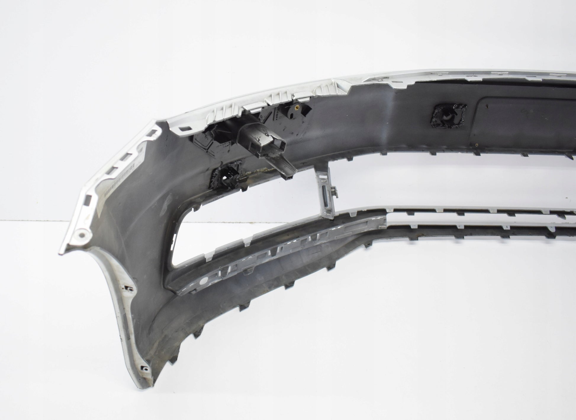 VW TOURAN 5TA FRONT BUMPER FRONT FRONT GENUINE