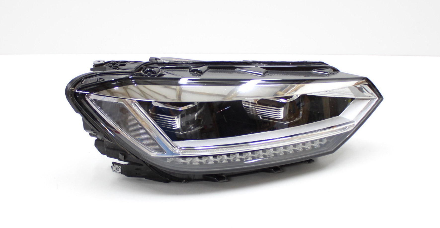 VW TOURAN III 5TA HEADLIGHT RIGHT FRONT FULL LED ORG EU 5TB941082A