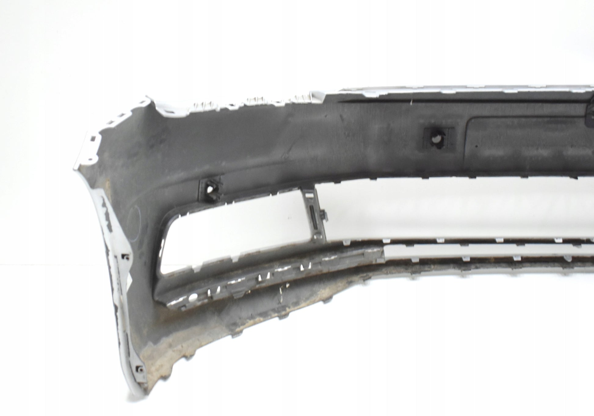 VW TOURAN III 5TA FRONT BUMPER ORG