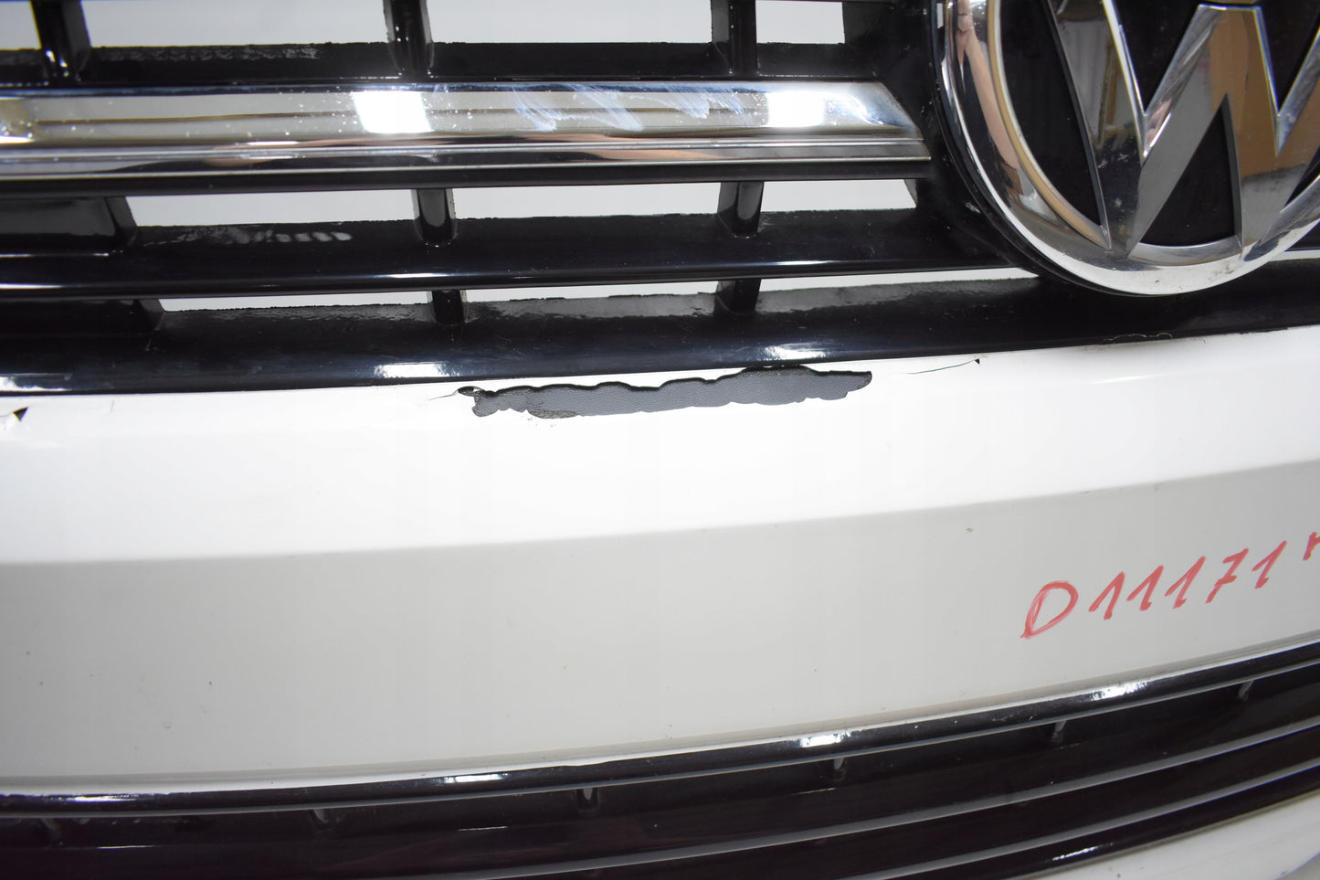 VW TRANSPORTER T6 MULTIVAN 7E0 FRONT BUMPER ORG + GRILLE