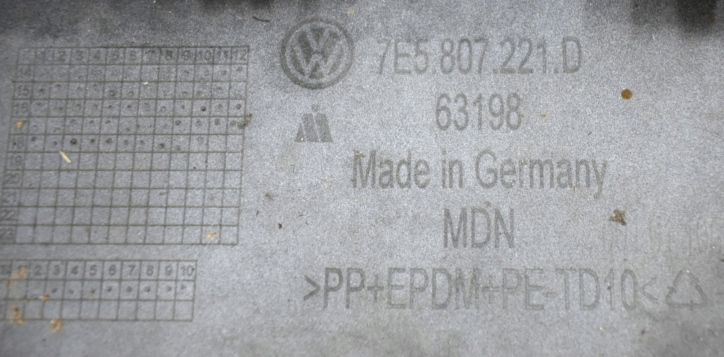 VW TRANSPORTER T6 MULTIVAN 7E5 FRONT BUMPER ORG