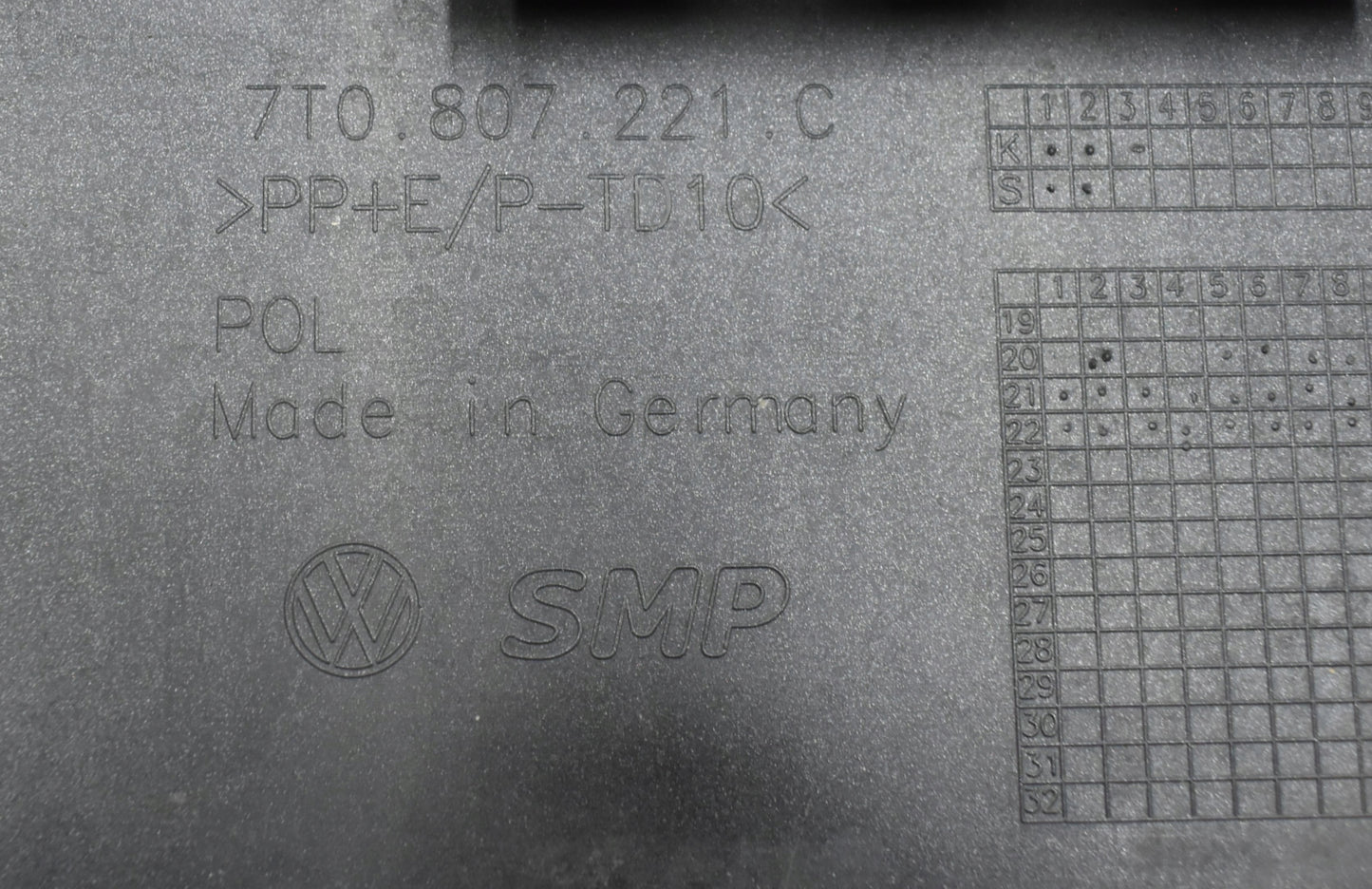 VW TRANSPORTER T7 MULTIVAN 7T FRONT BUMPER ORG