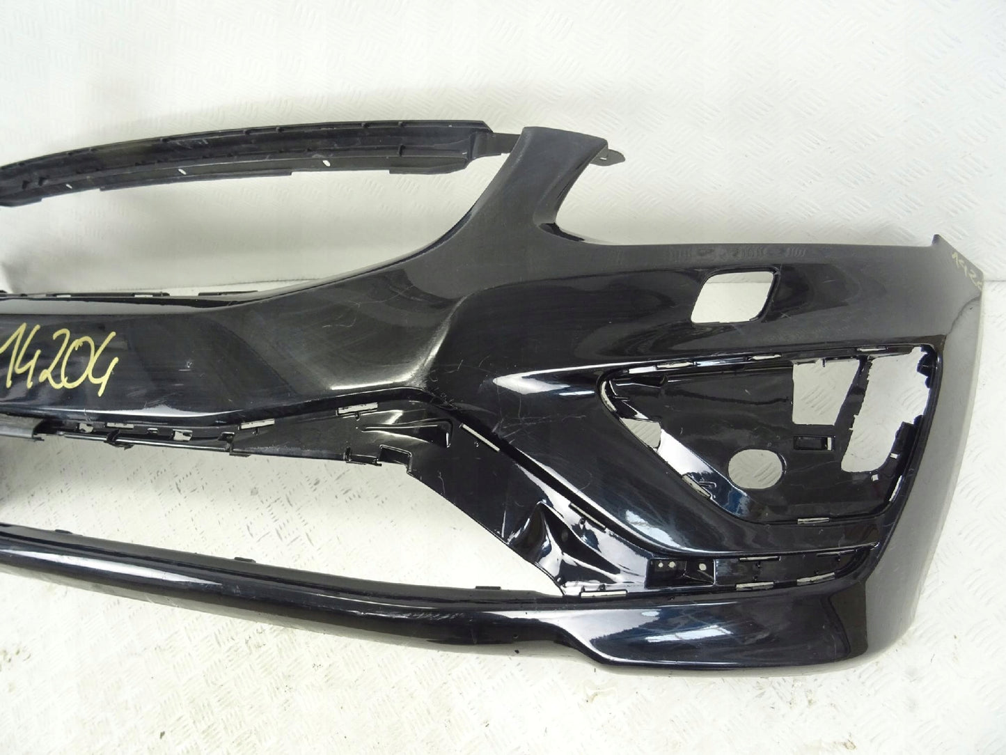 Volvo XC60 R-Design LIFT Front Bumper