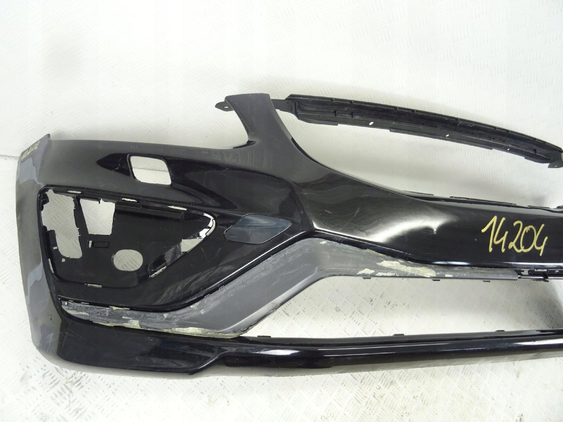 Volvo XC60 R-Design LIFT Front Bumper