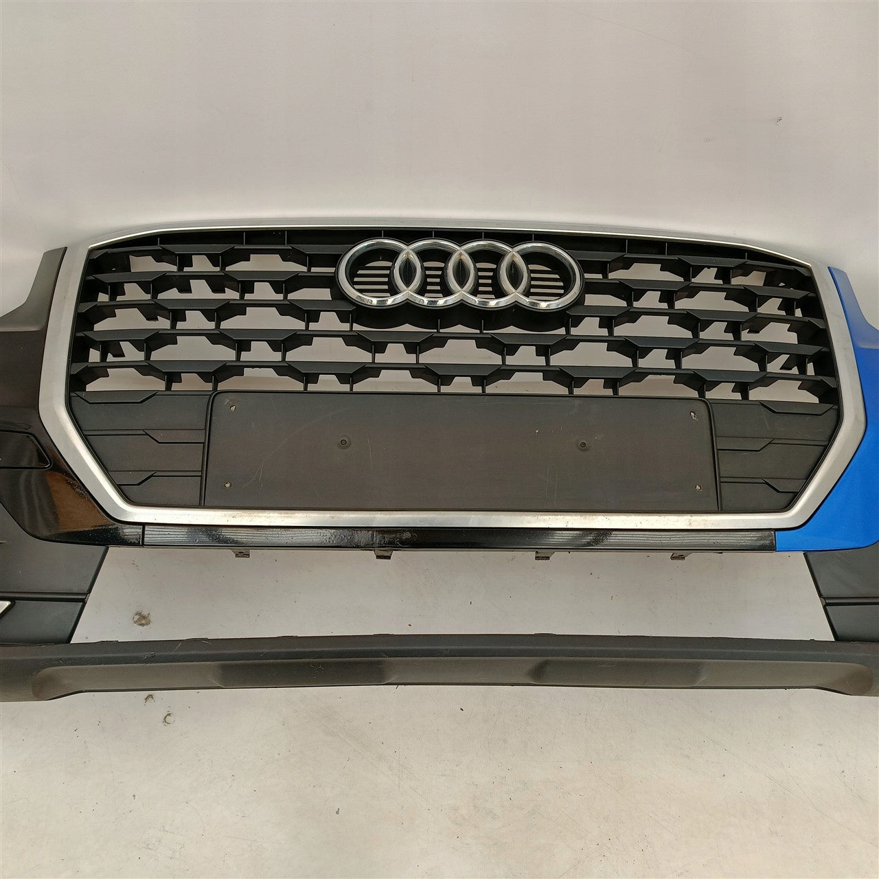 FRONT BUMPER AUDI Q2 81A 81A807438A