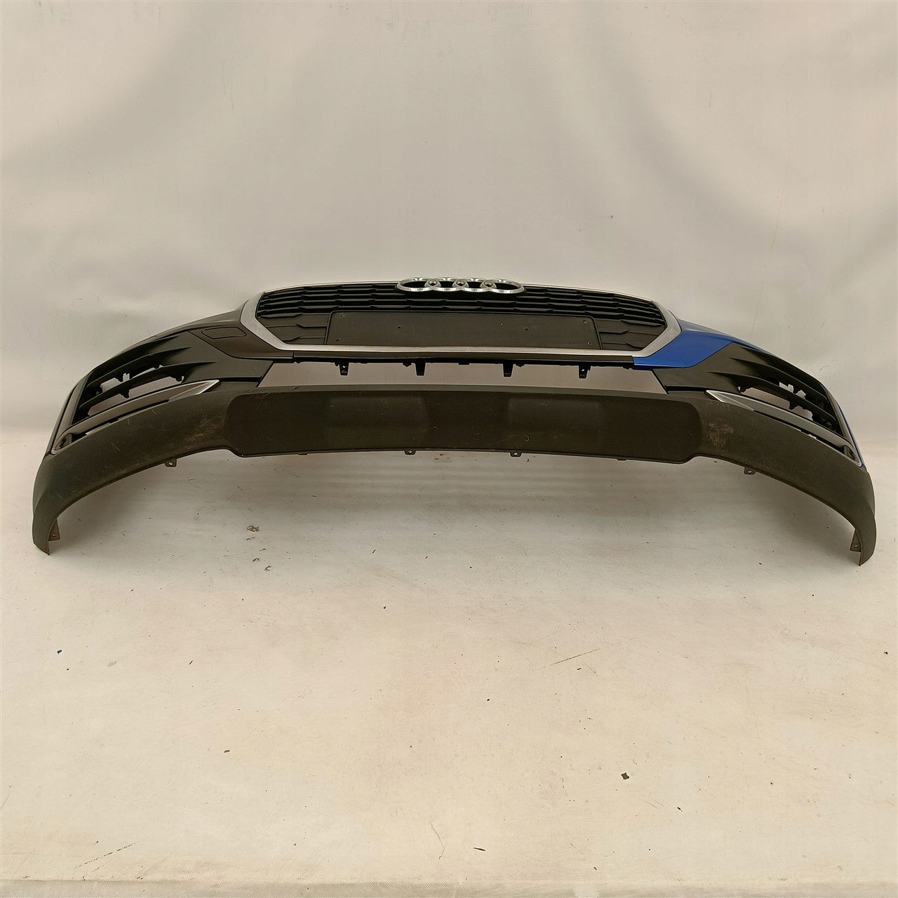 FRONT BUMPER AUDI Q2 81A 81A807438A