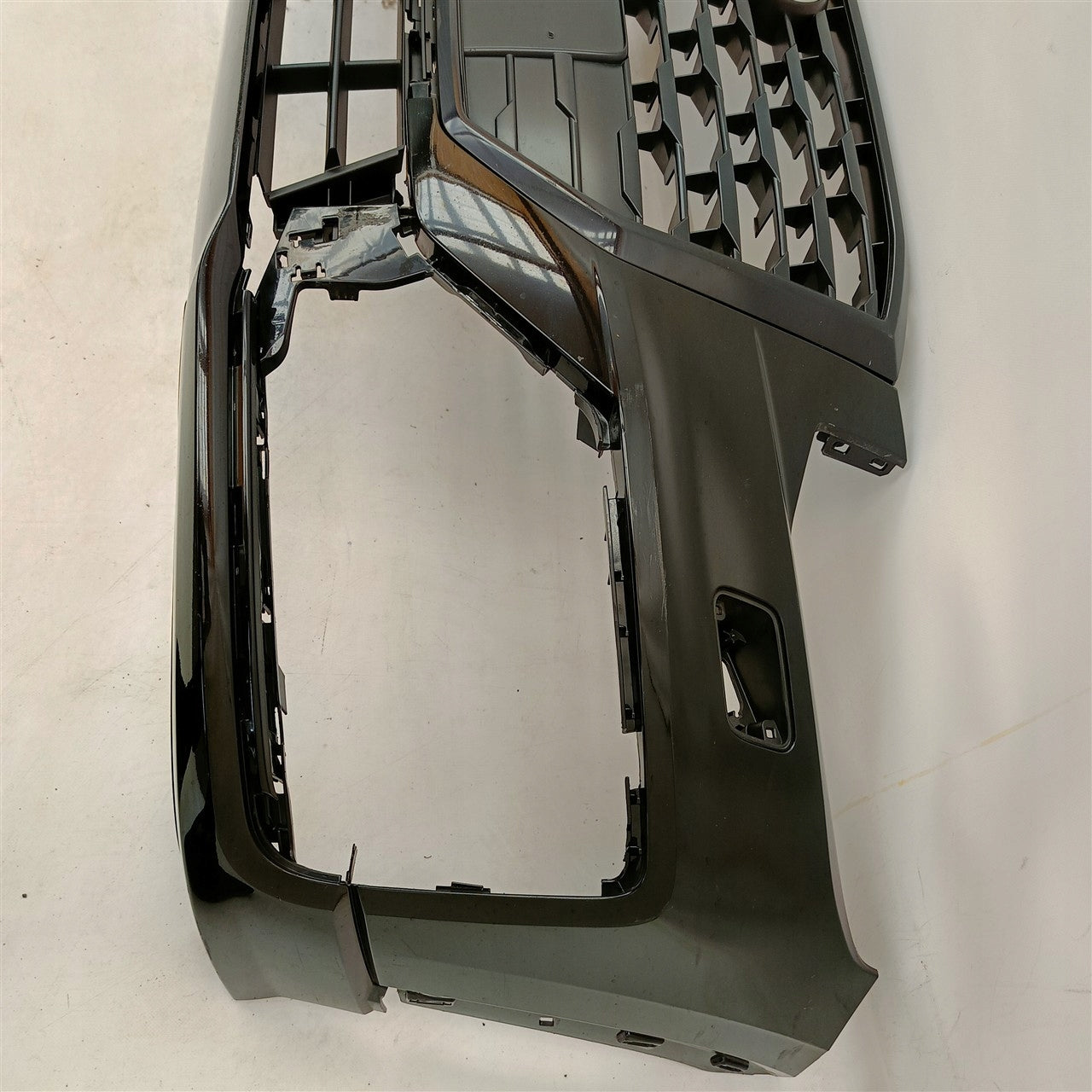 AUDI Q2 S LINE 81A 81A807438A FRONT BUMPER