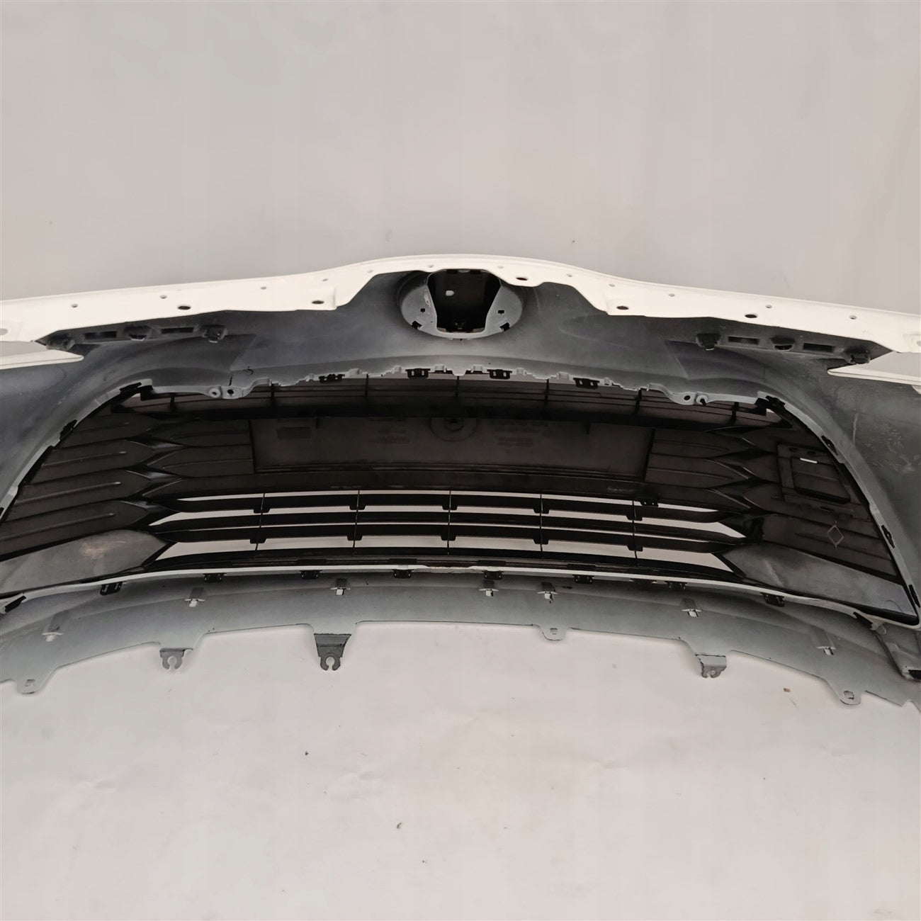 FRONT BUMPER TOYOTA YARIS 4 IV 52119-0DA40