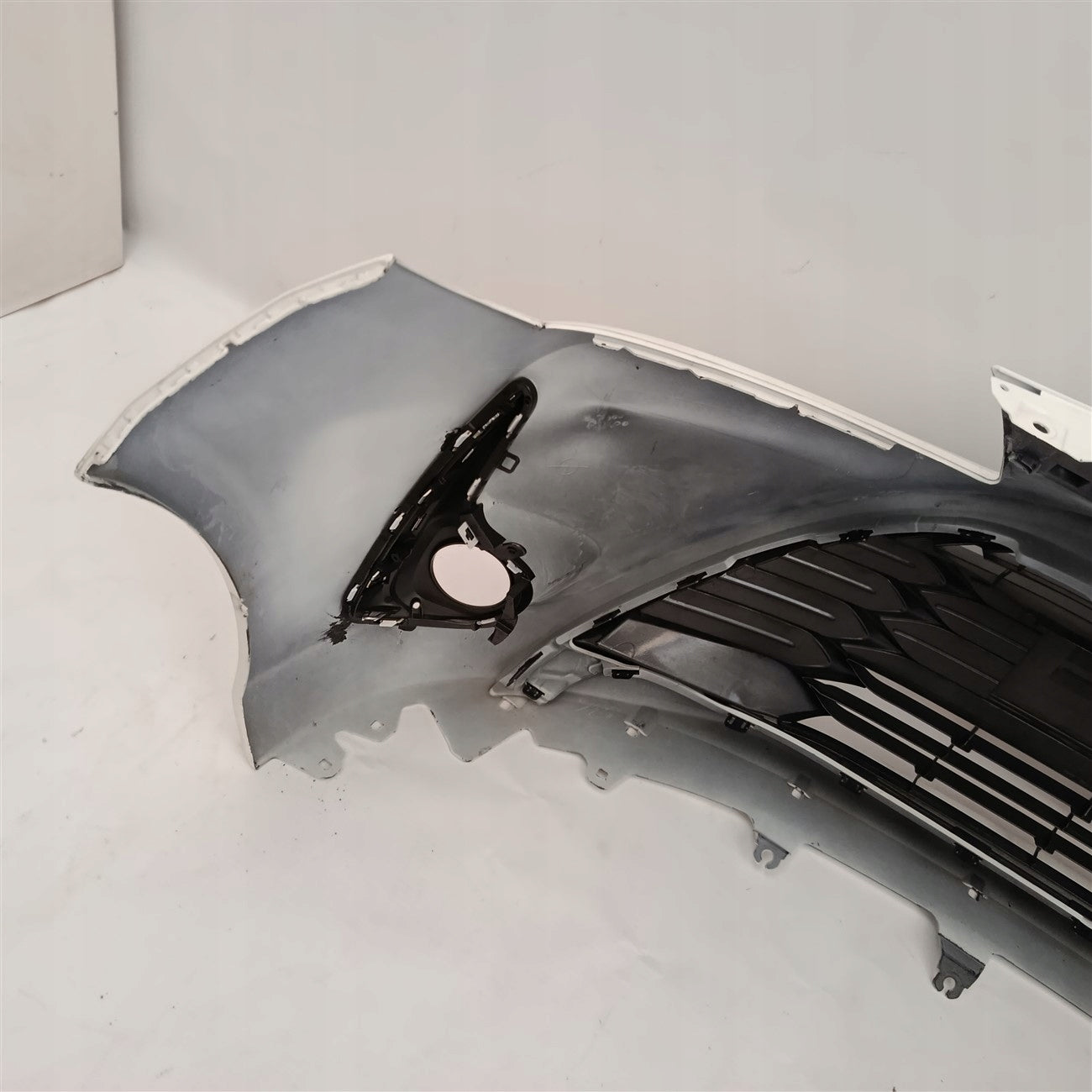 FRONT BUMPER TOYOTA YARIS 4 IV 52119-0DA40