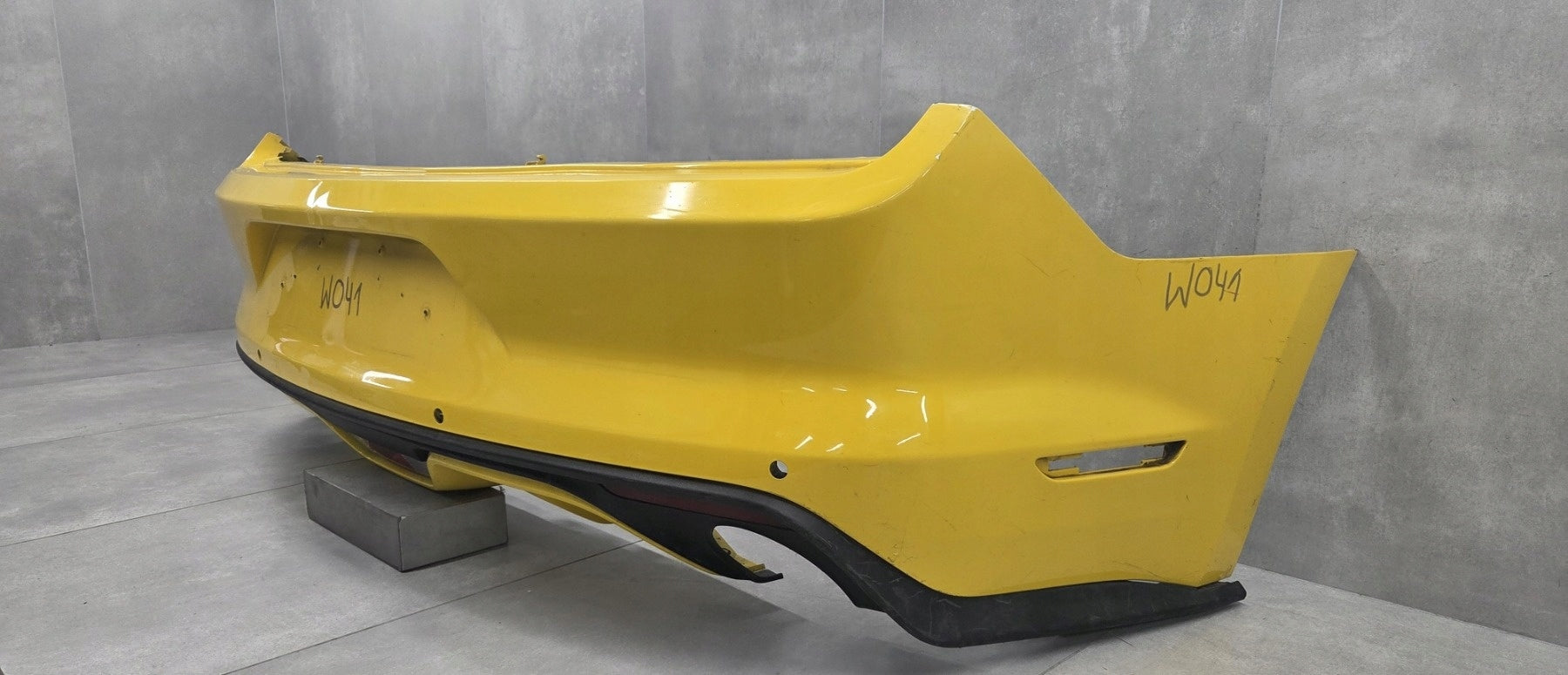 REAR BUMPER REAR FORD MUSTANG VI 6 GT 15-17