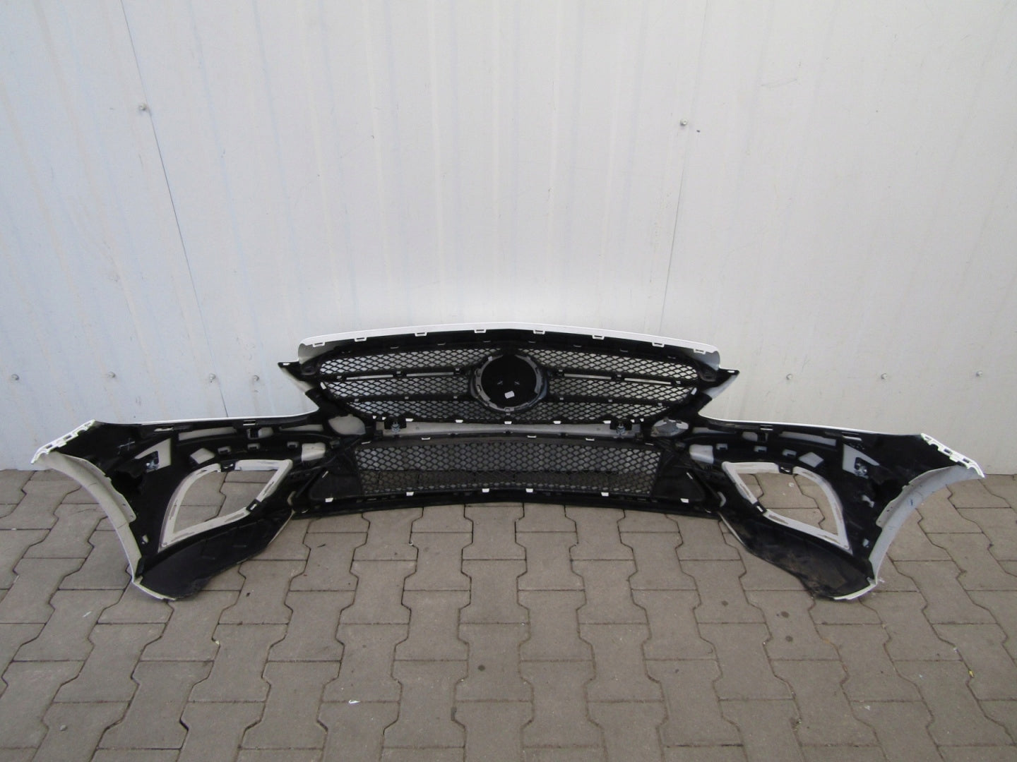 Parachoques delantero Mercedes Clase C W205 Lift 18-21