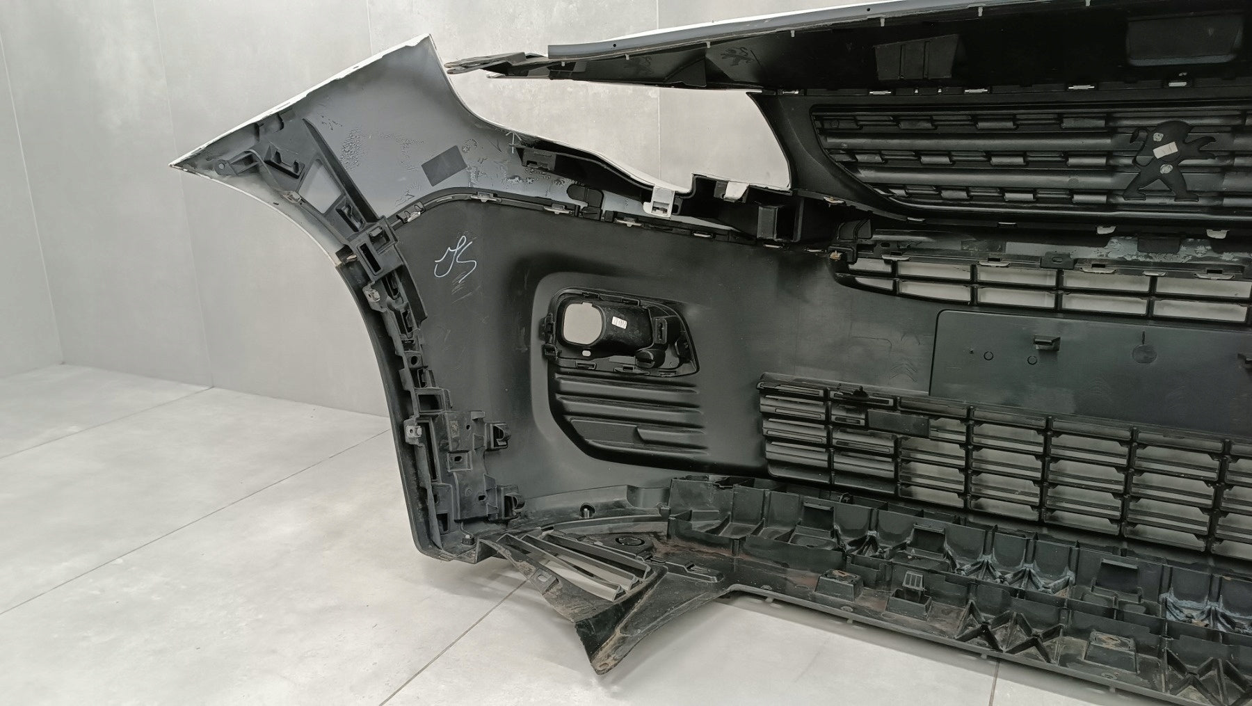 Front Bumper Peugeot Partner III IV 19-22 / + Cover