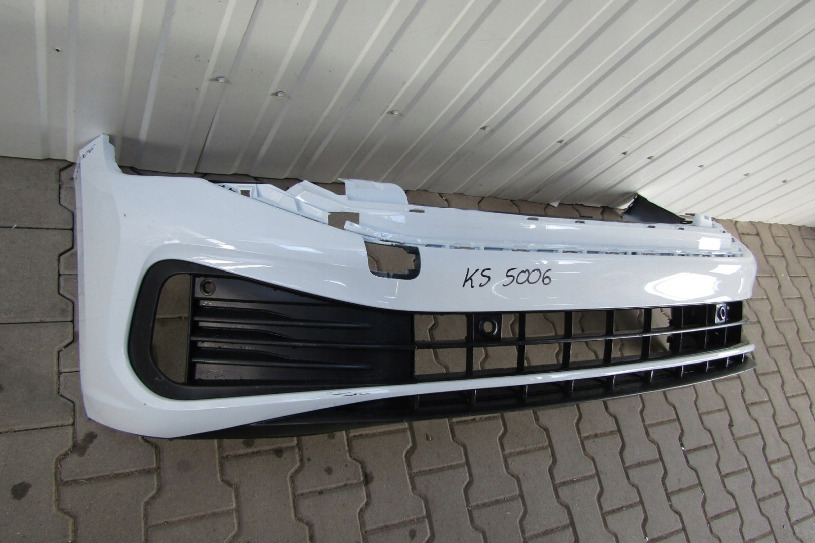 Front Bumper VW Jetta VII USA 17A Lift 22-