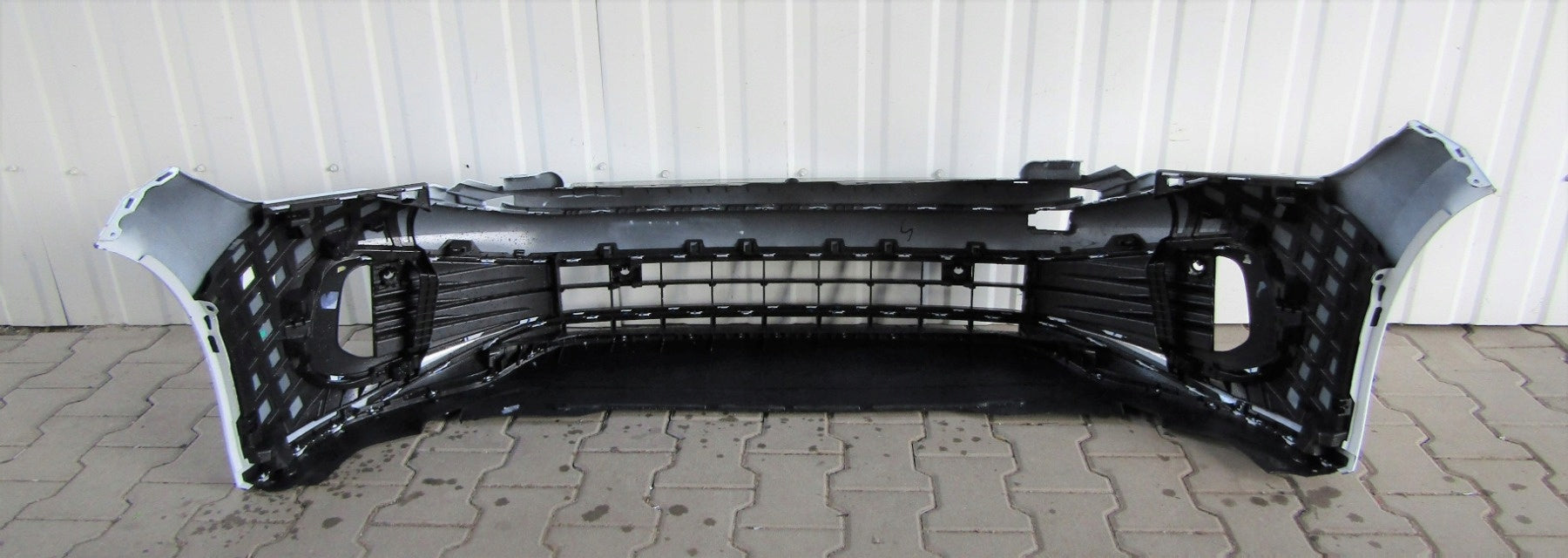 Front Bumper VW Jetta VII USA 17A Lift 22-