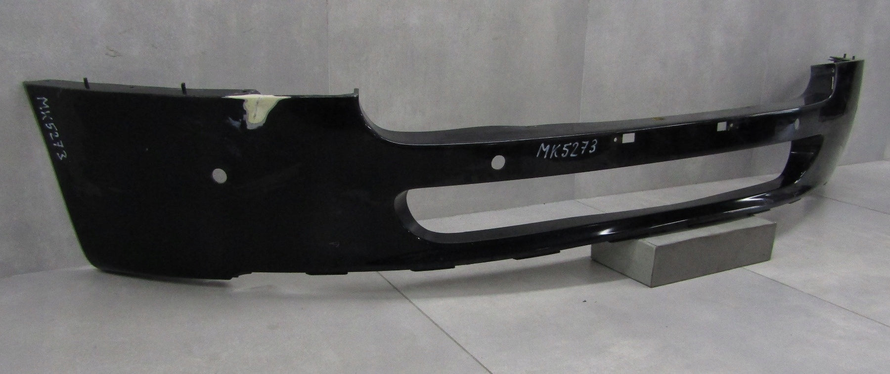 Aston Martin Vantage V8 05- Front Bumper