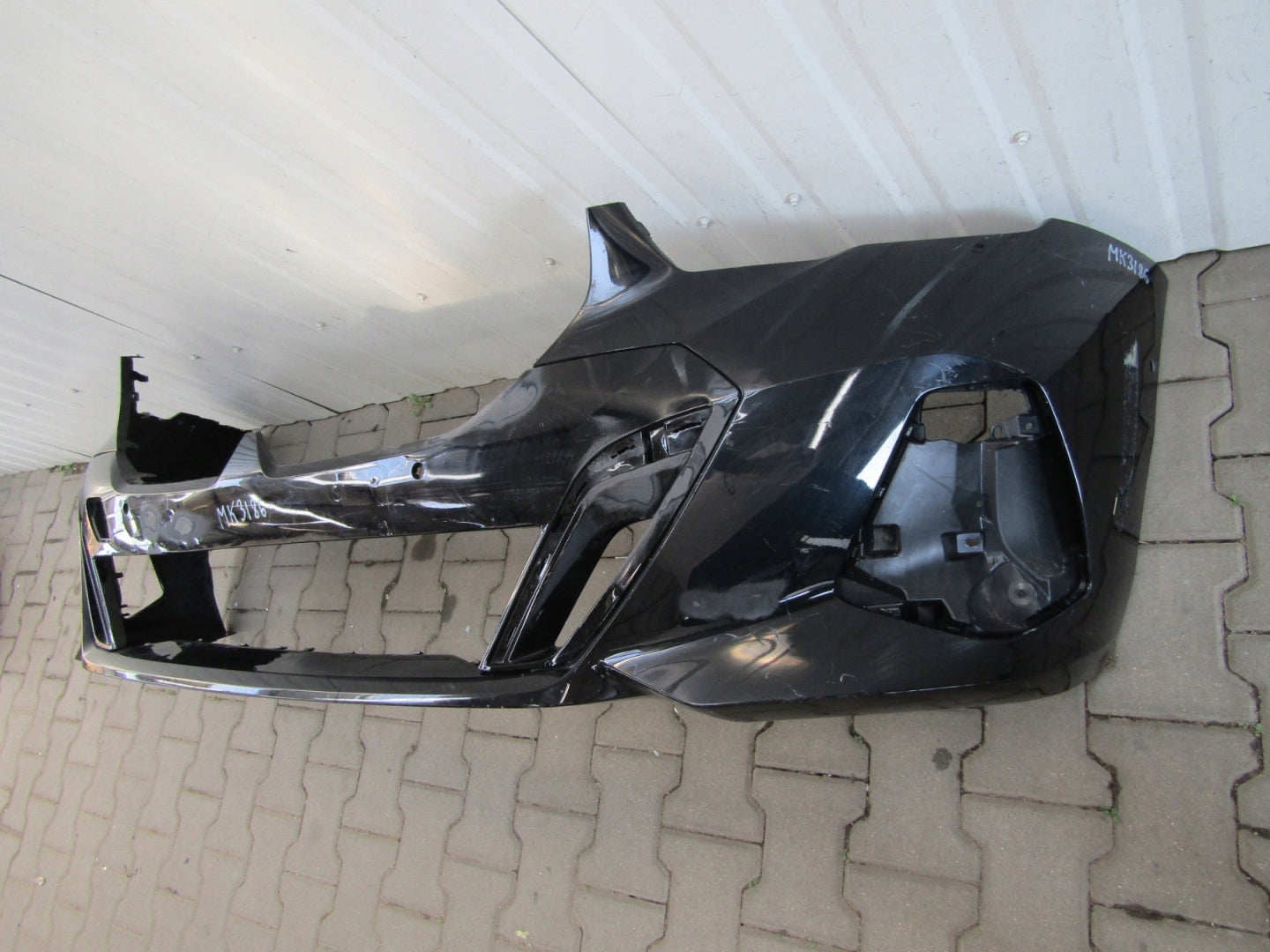 Front Bumper BMW 5 G60 G61 M Sport Package 23-