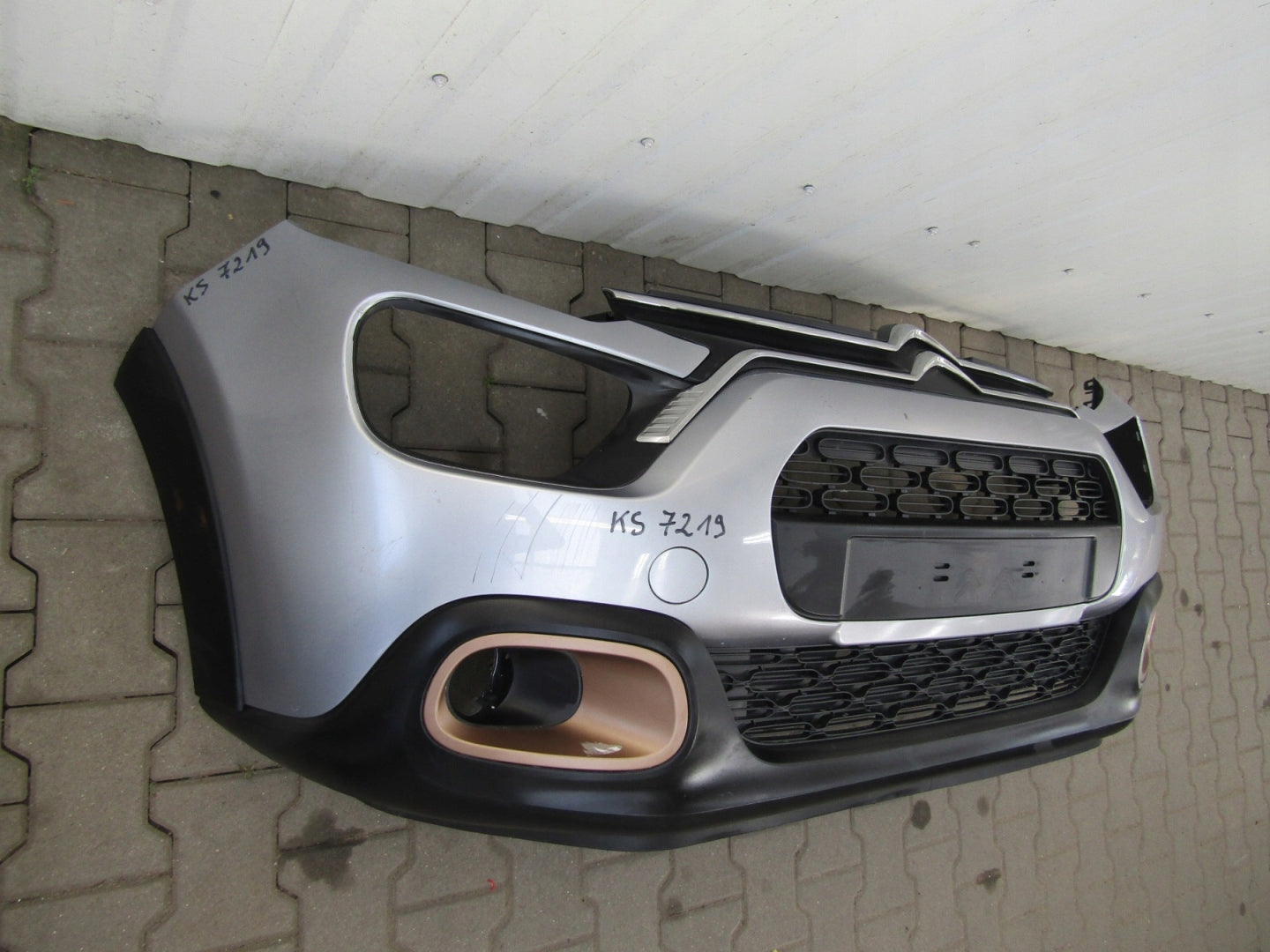 Front Bumper Citroen C3 III Facelift 20-