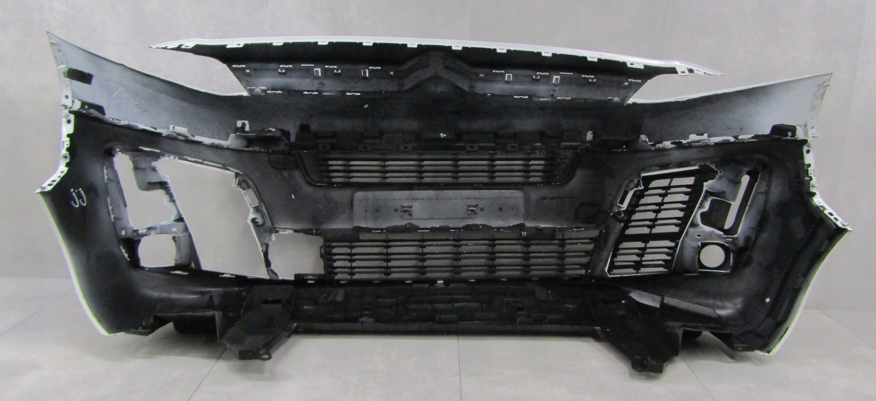 Citroen JUMPY SPACETOURER 3 III Front Bumper 16- (+ floor)