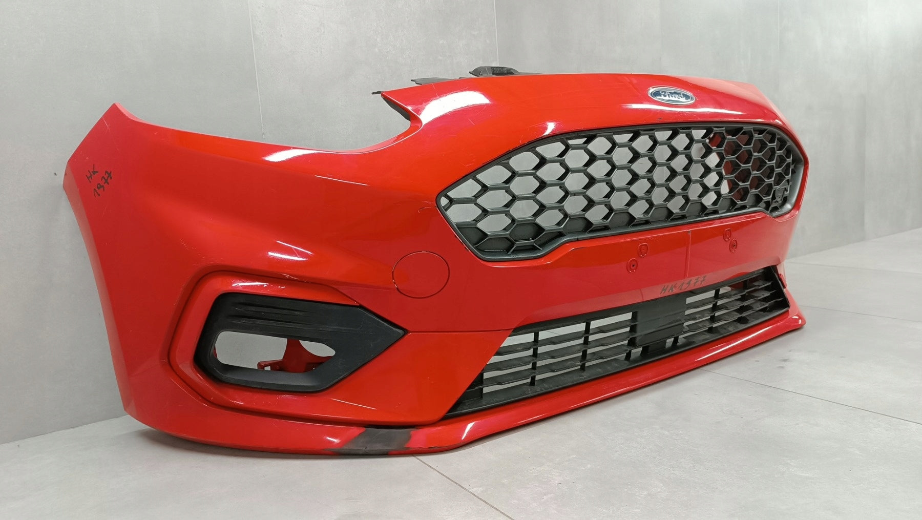 Front Bumper Ford Fiesta Mk8 VIII ST-Line 17-21 / + reinforcement