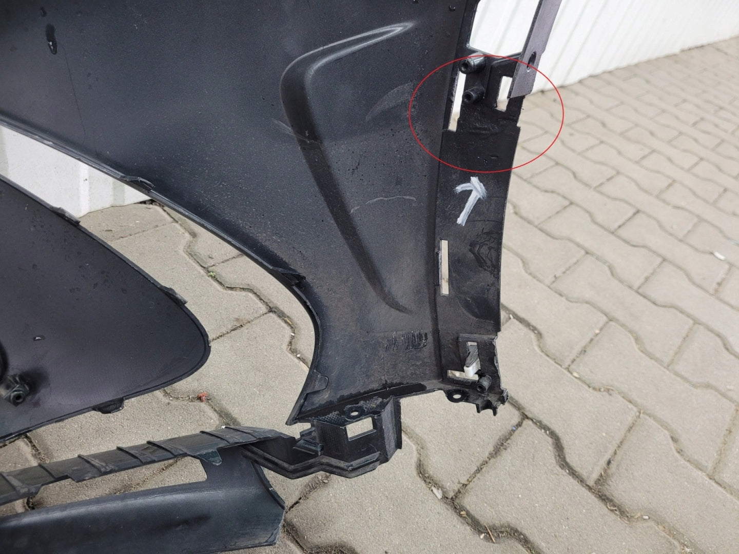 Front Bumper GENESIS GV60 21-