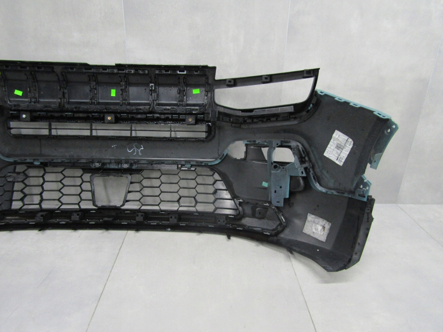 Zderzak przód przedni Jeep Avenger 23-