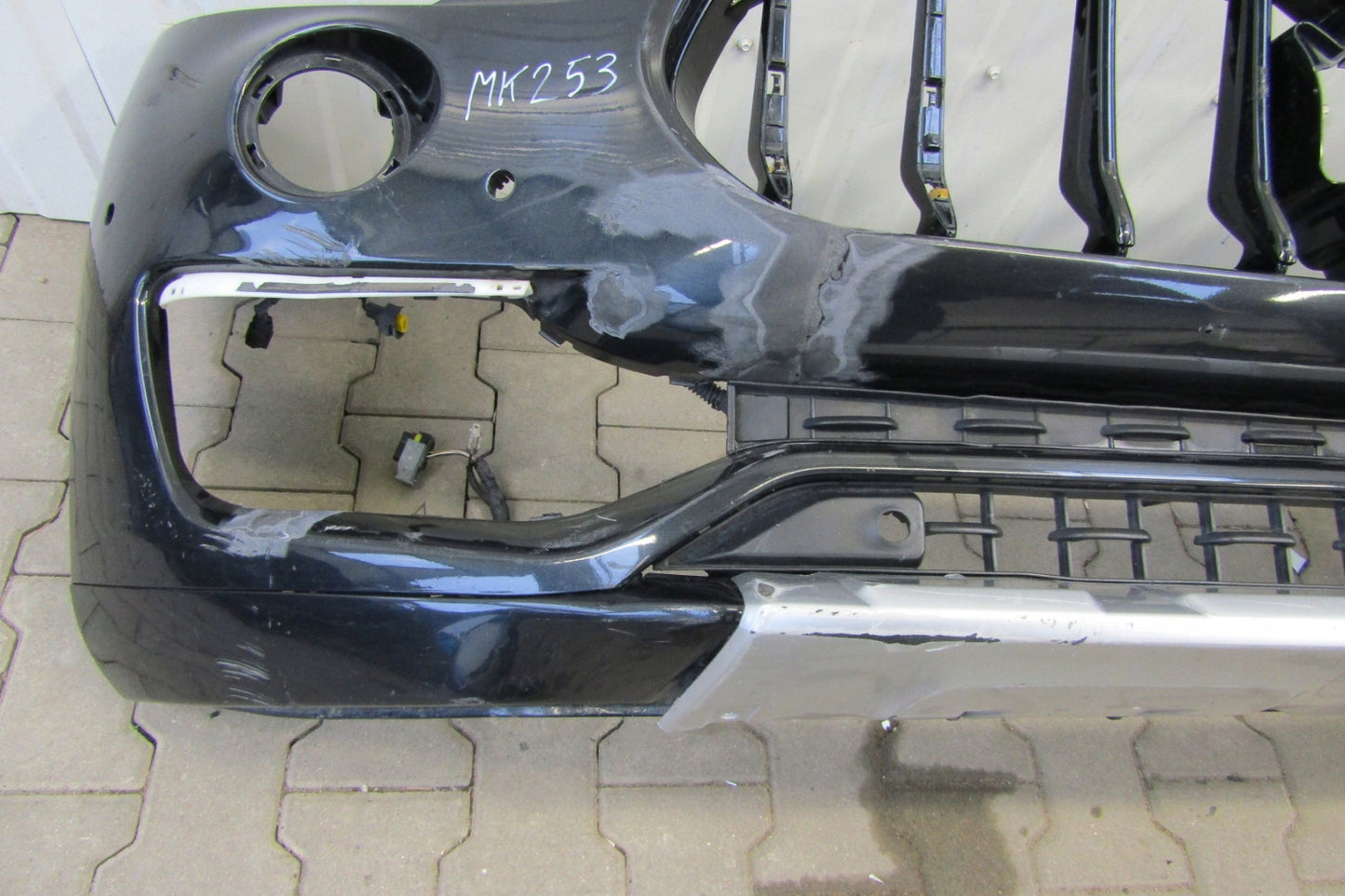 MASERATI LEVANTE 16- Front Bumper