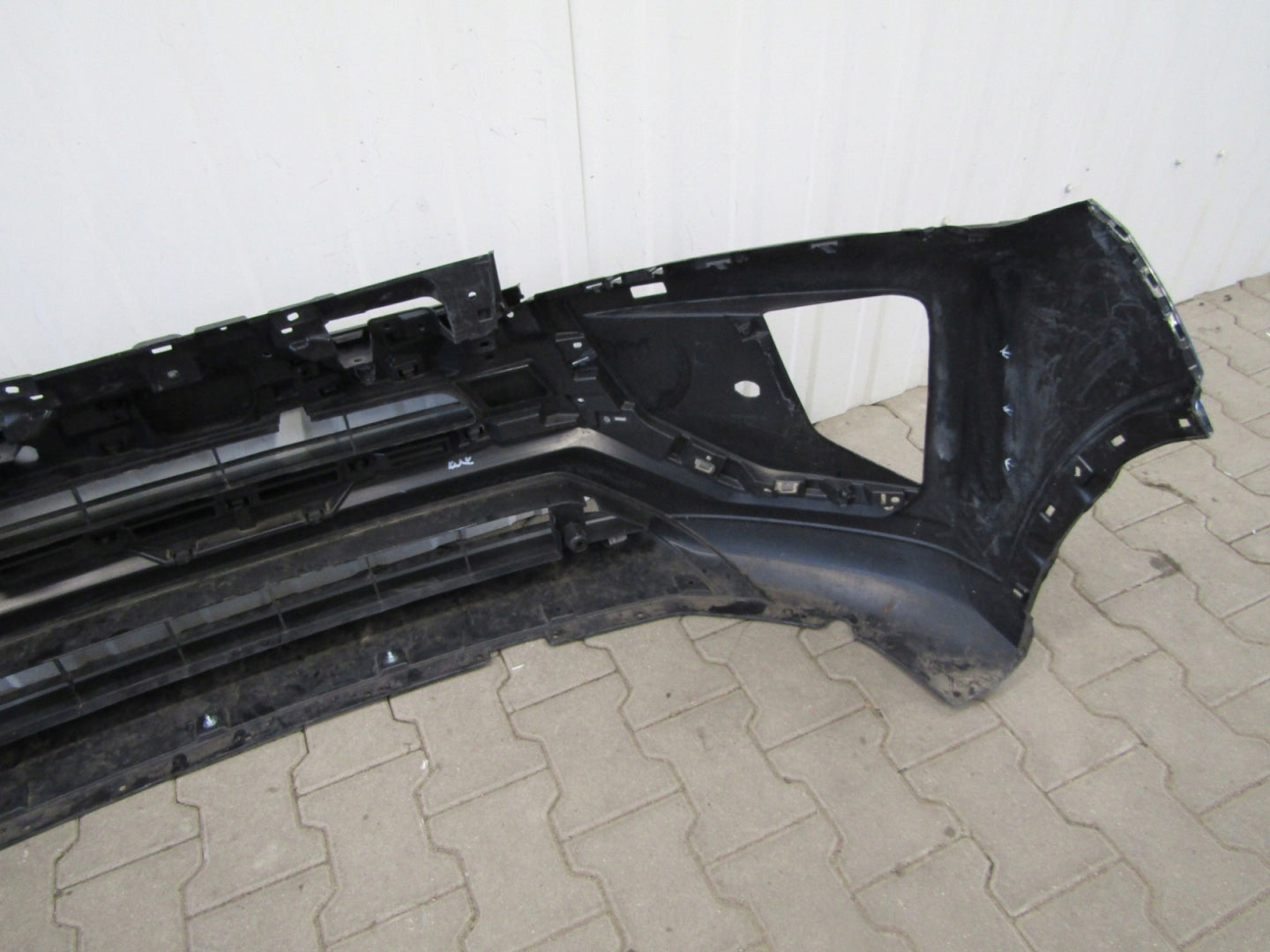 Mitsubishi Eclipse Cross 17- Front Bumper