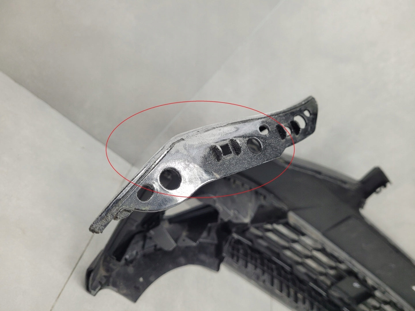 Front Bumper Seat Ibiza V 5 6F0 17-