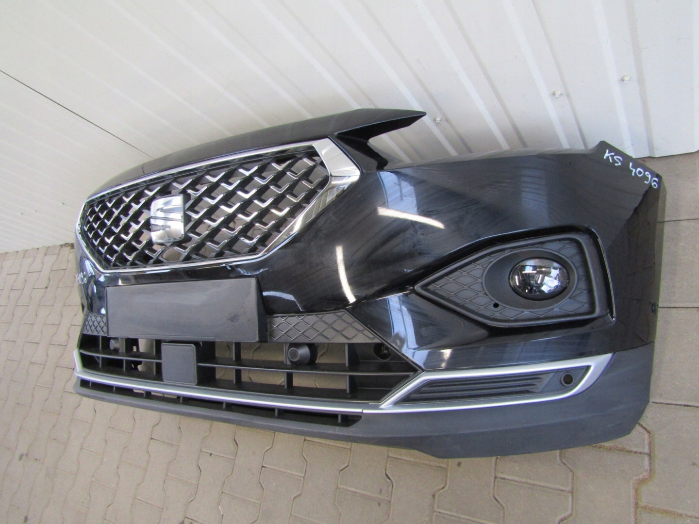 Front Bumper Seat Tarraco 5FJ 18- (Radar)