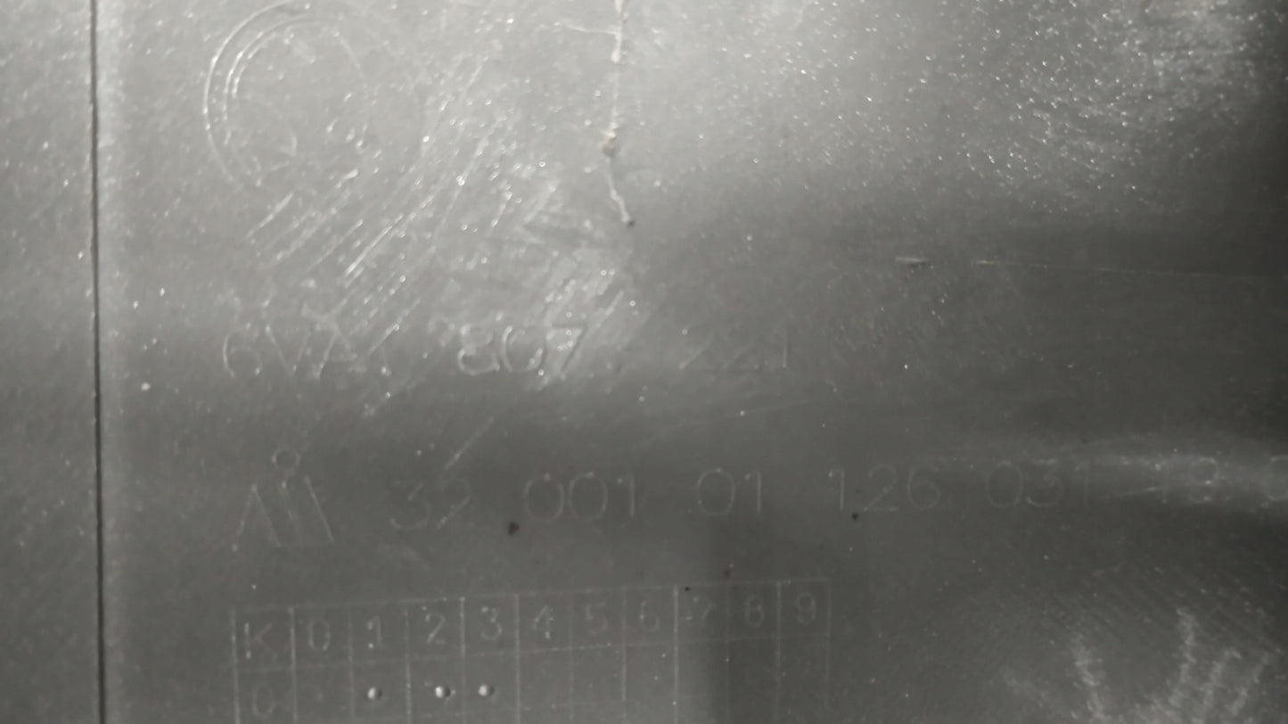 Zderzak przód przedni Skoda Fabia IV 4 6VA 21-